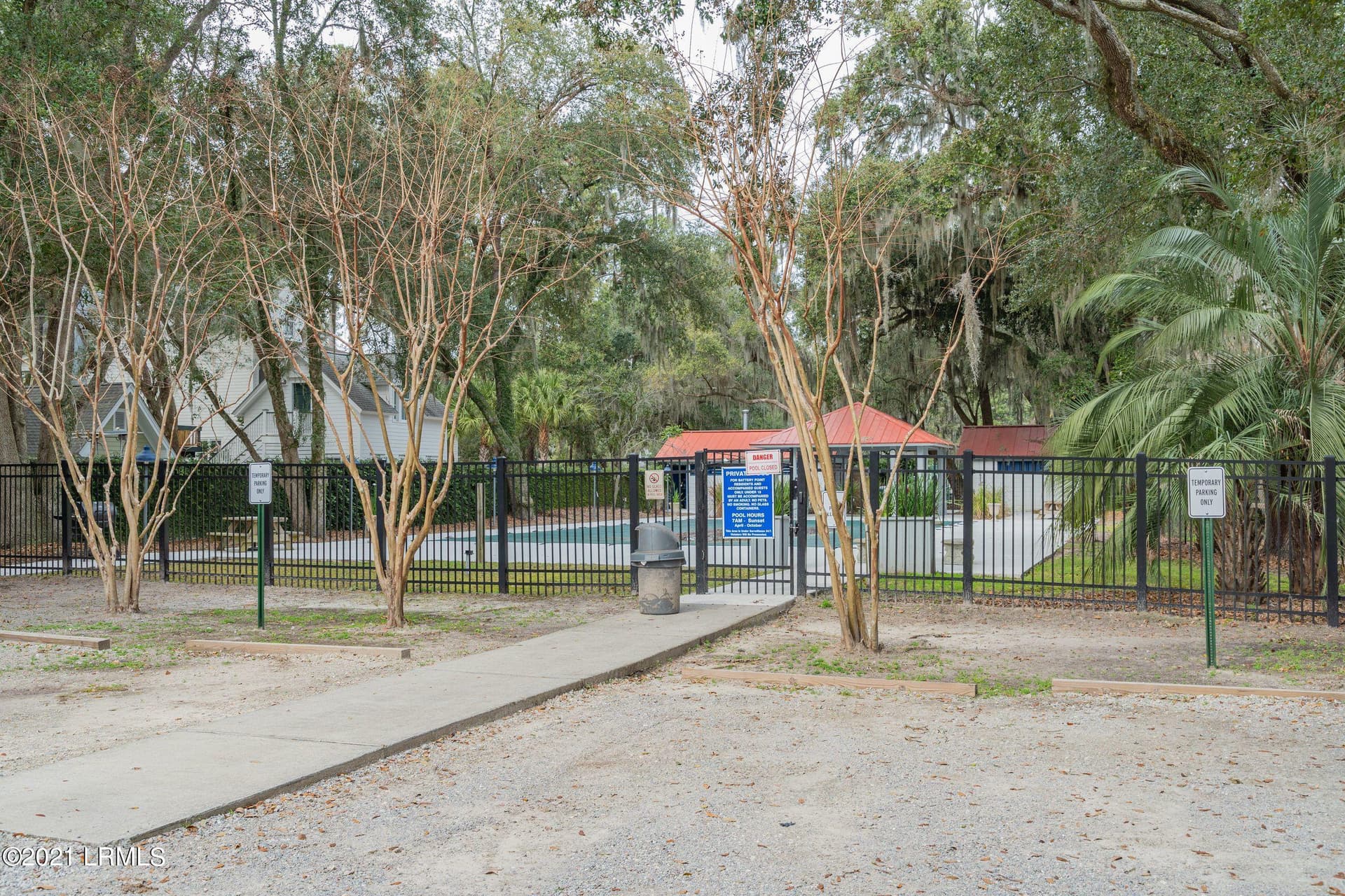 amenity 1 - 81 Petigru Drive, Beaufort, SC 29902