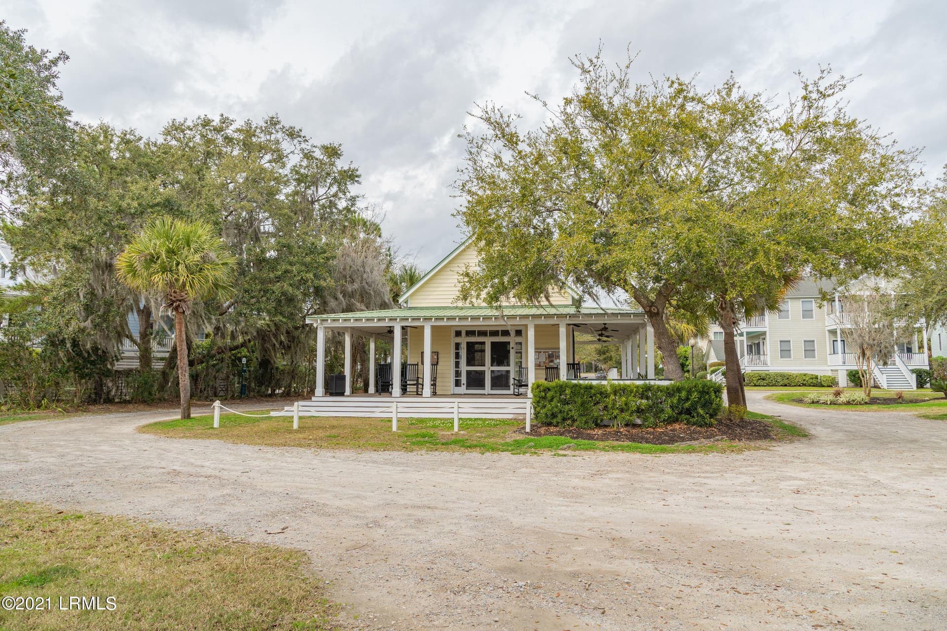 amenity 9 - 81 Petigru Drive, Beaufort, SC 29902