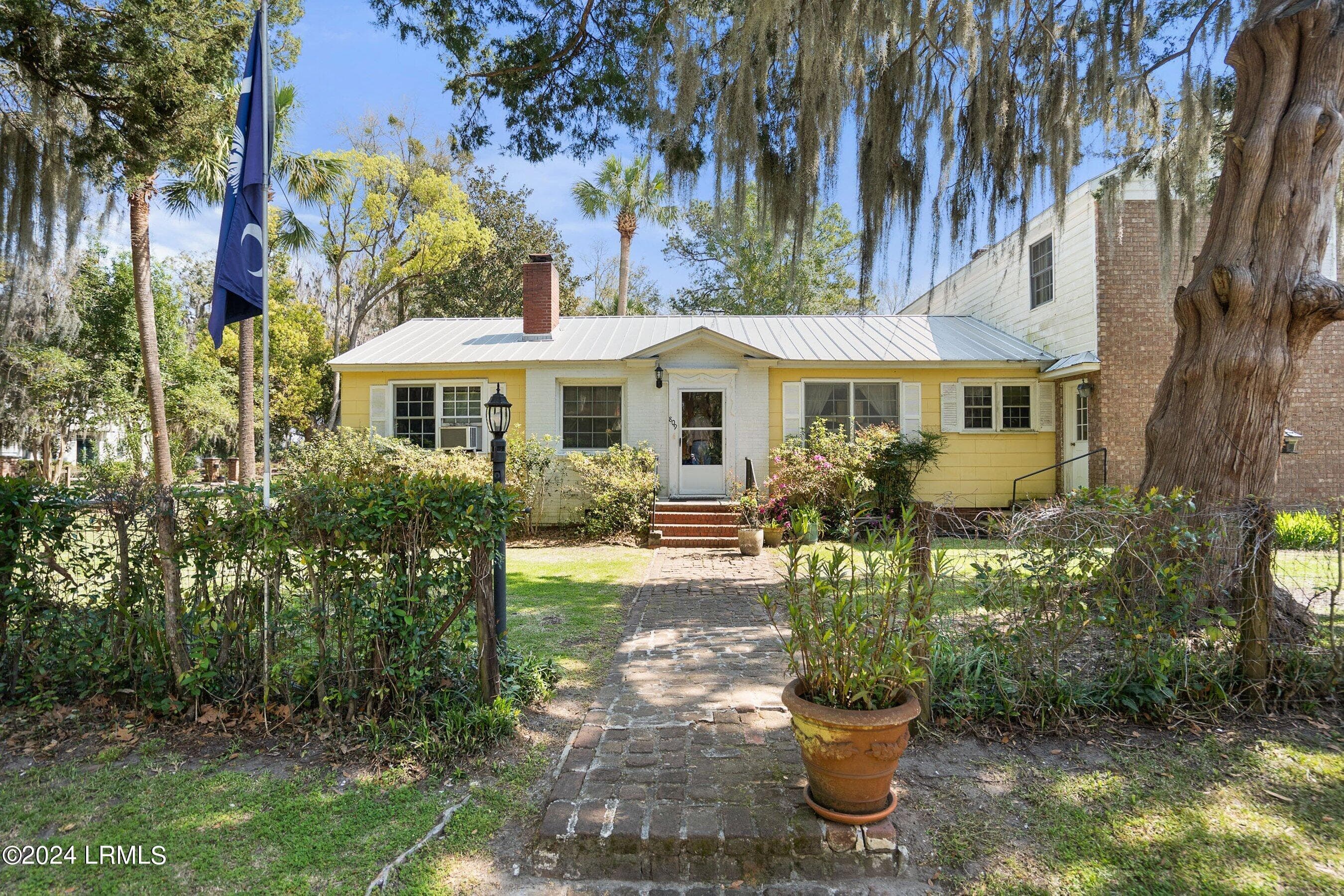 DSC02486-5.jpg-SMALL - 809 Hamilton Street, Beaufort, SC 29902
