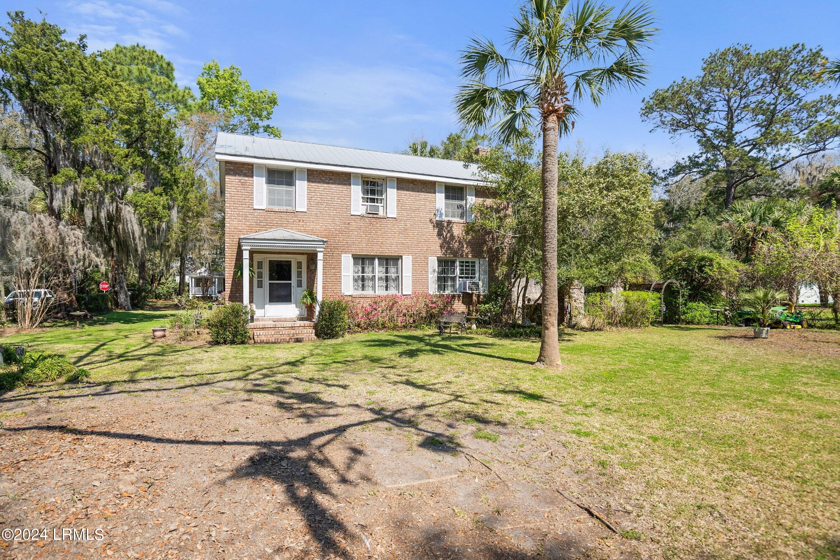 DSC02539-58.jpg-SMALL - 809 Hamilton Street, Beaufort, SC 29902