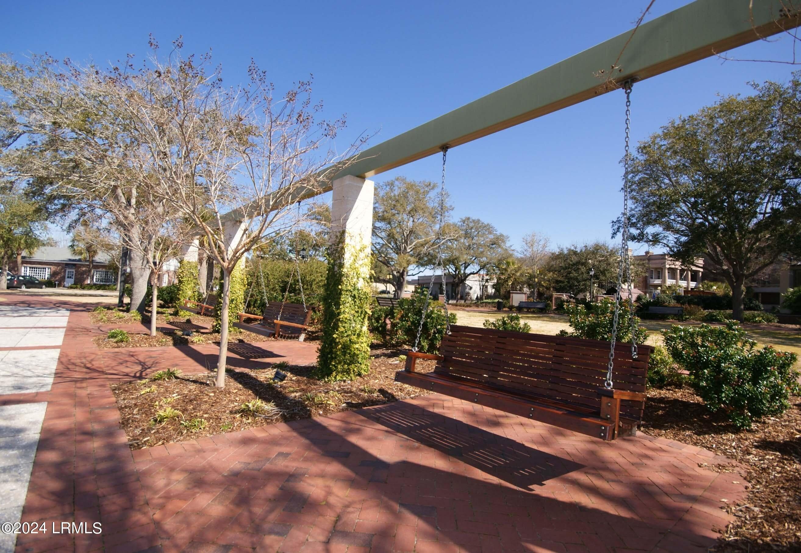 DSC09194-1.jpg-SMALL - 809 Hamilton Street, Beaufort, SC 29902