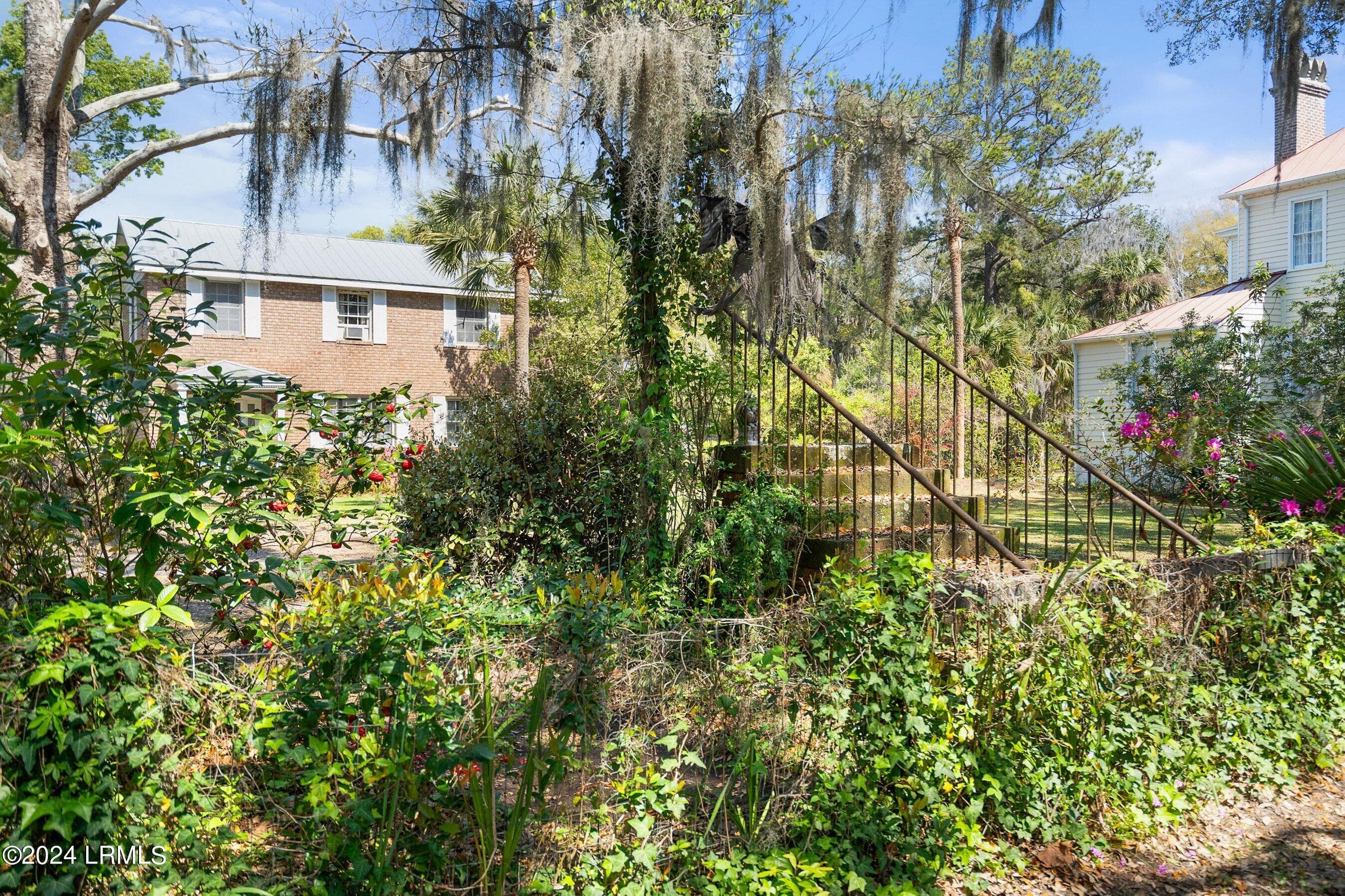 DSC02559-78.jpg-SMALL - 809 Hamilton Street, Beaufort, SC 29902
