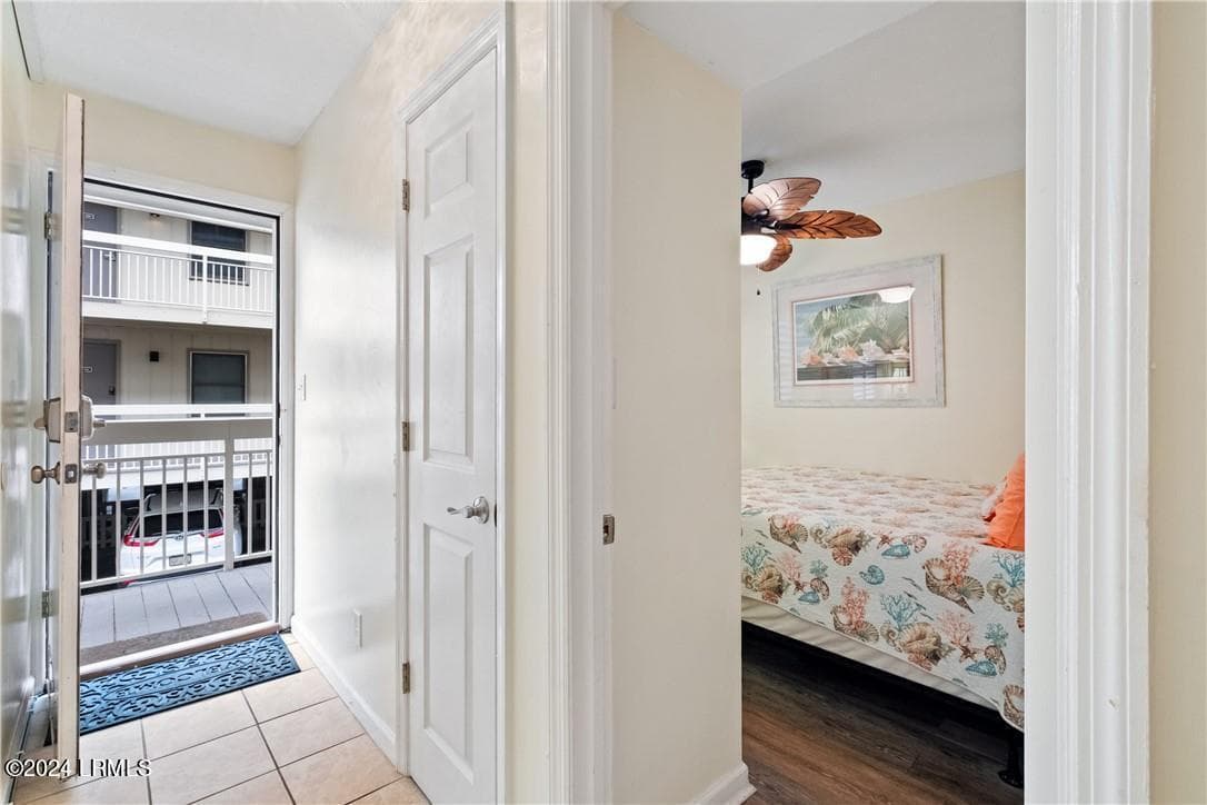 ShowImage (97) - 4 N Forest Beach Drive 106, Hilton Head Island, SC 29928