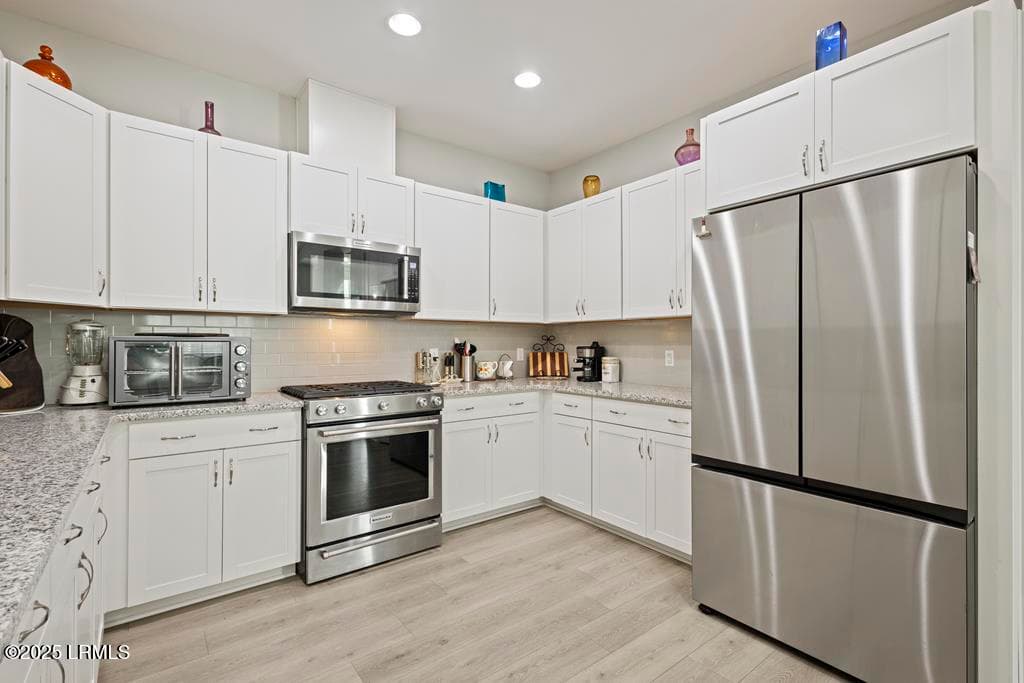 4. Kitchen - 409 Beachcomber Boulevard, Hardeeville, SC 29927
