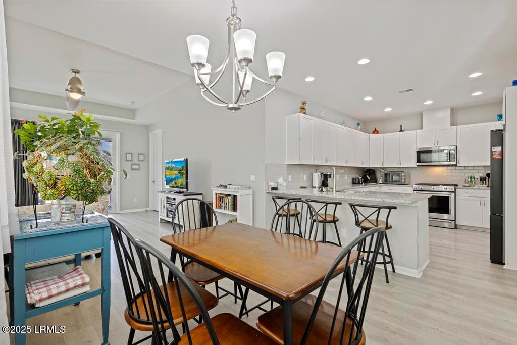 10. Dining Area - 409 Beachcomber Boulevard, Hardeeville, SC 29927