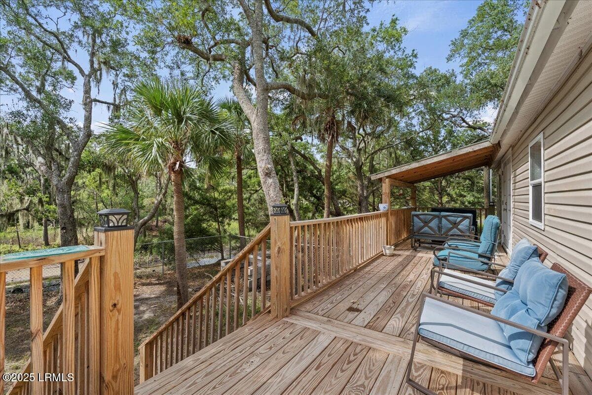33-DSC00373 - 4 View Point Circle, St. Helena Island, SC 29920