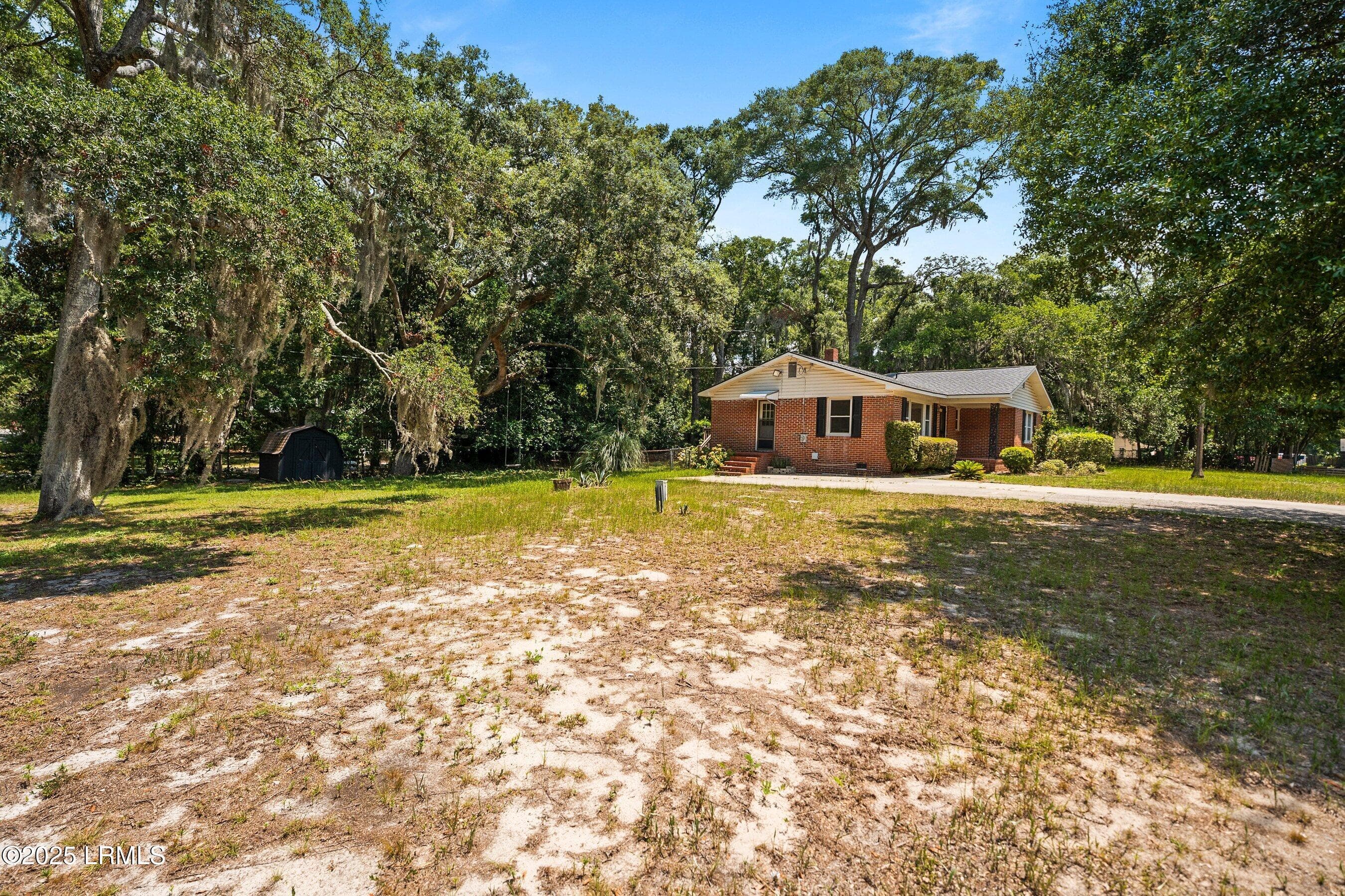 DSC05004-113.jpg-SMALL - 25 Miller Drive W, Beaufort, SC 29907