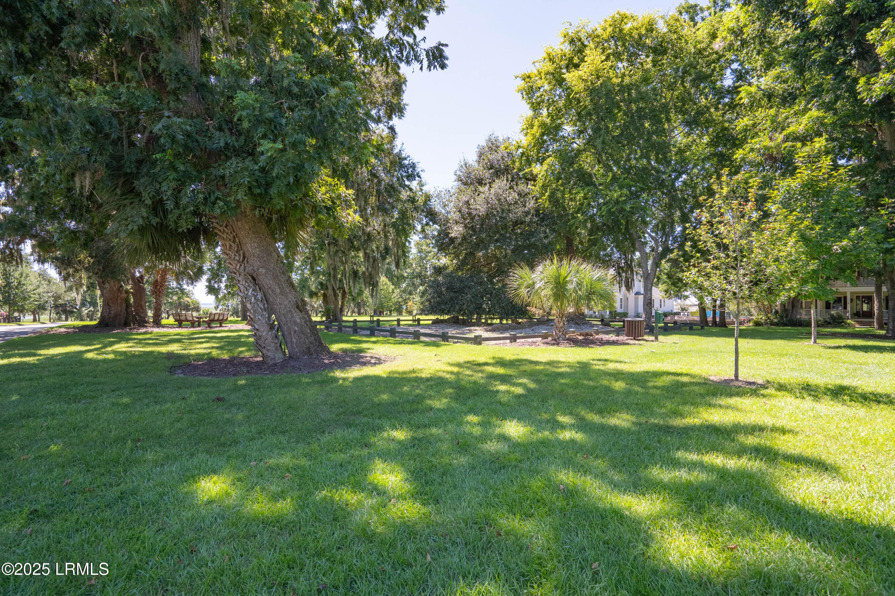 5 E Manor Ex-21 - 5 E Manor, Beaufort, SC 29906
