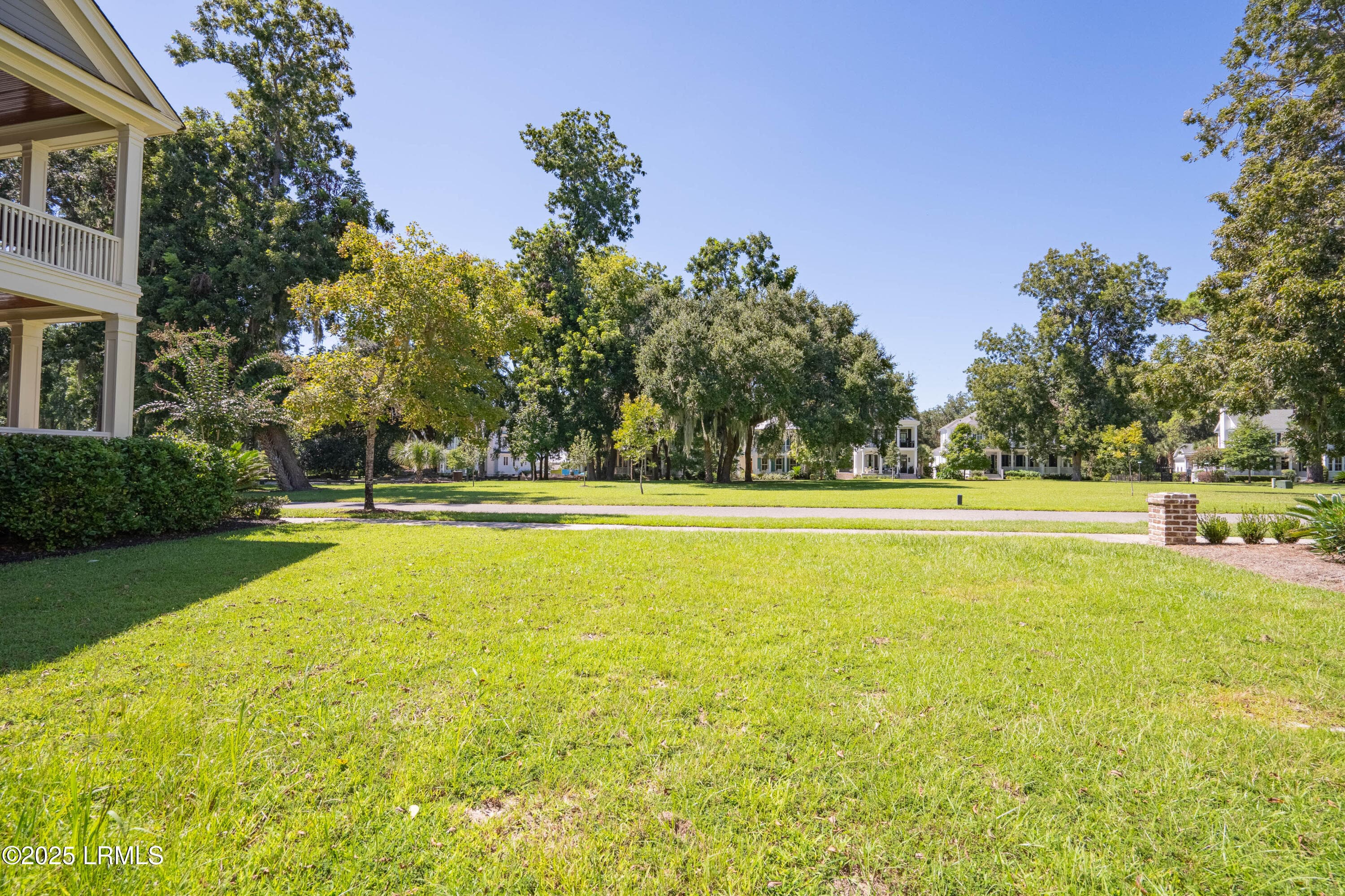 5 E Manor Ex-19 - 5 E Manor, Beaufort, SC 29906