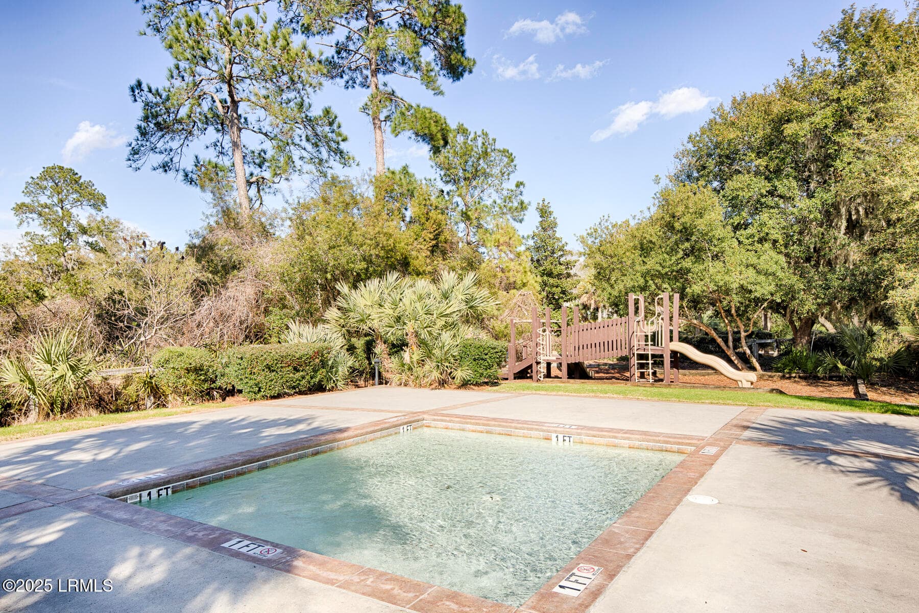 58RiverPl030316WCM0721800 - 30 Market, Beaufort, SC 29906