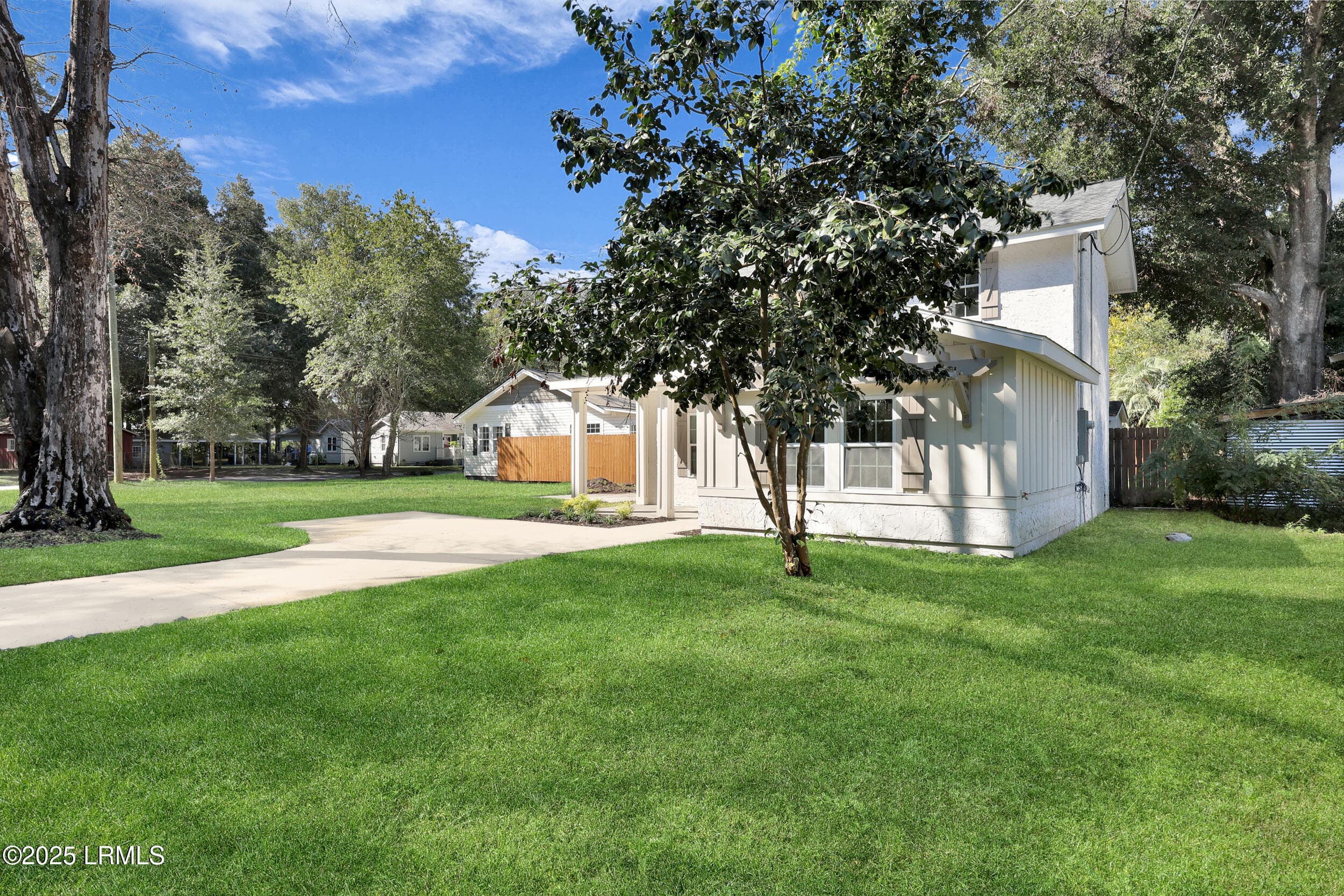 front yard - 617 N Jasper Street, Ridgeland, SC 29936