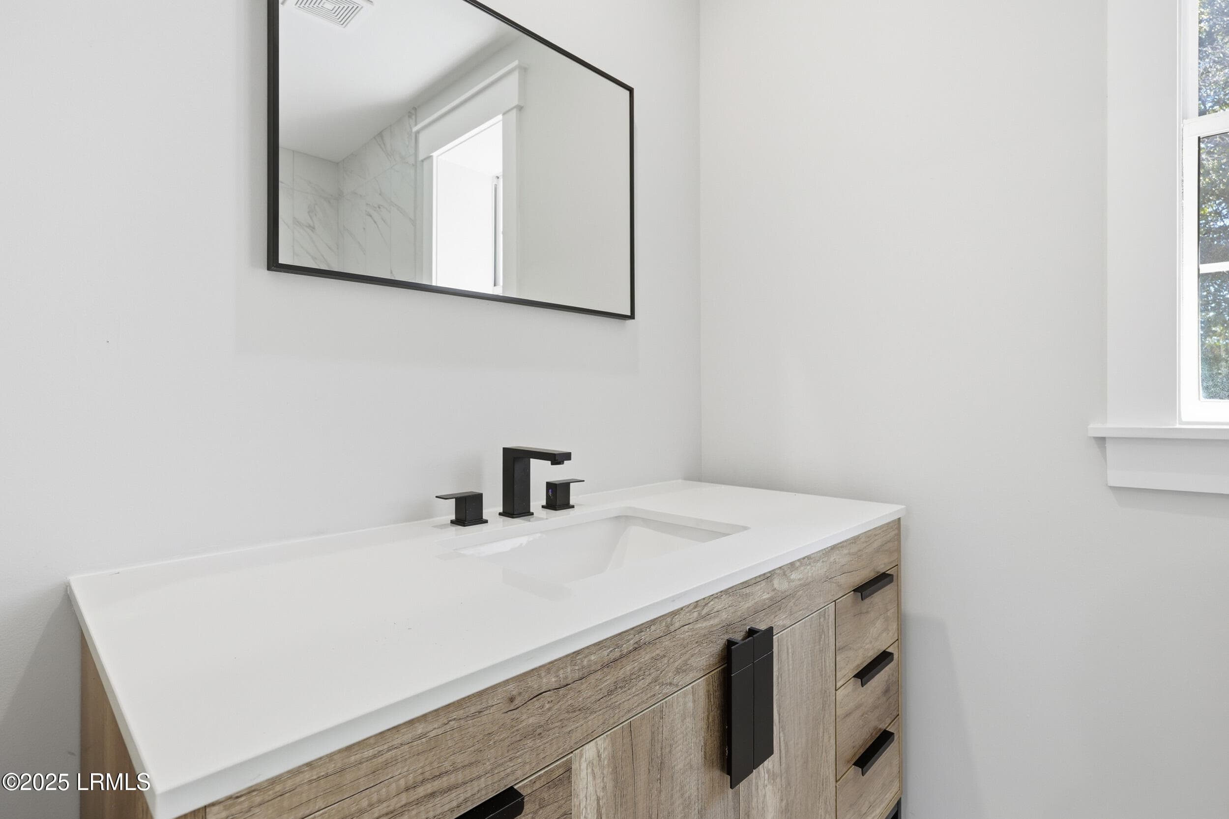 guest bathroom - 617 N Jasper Street, Ridgeland, SC 29936