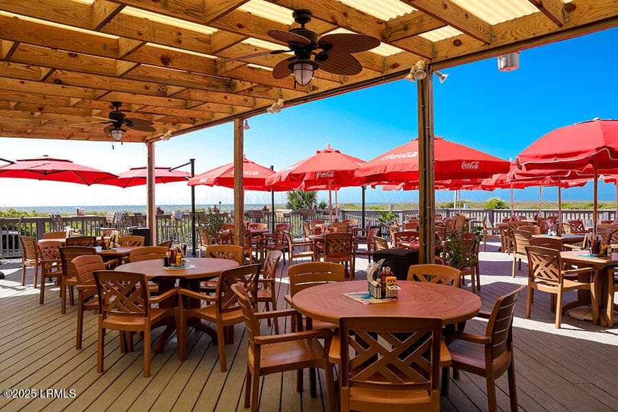 HHBT RESORT BEACH BAR MORE 2 - 40 Folly Field Road 246c, Hilton Head Island, SC 29928