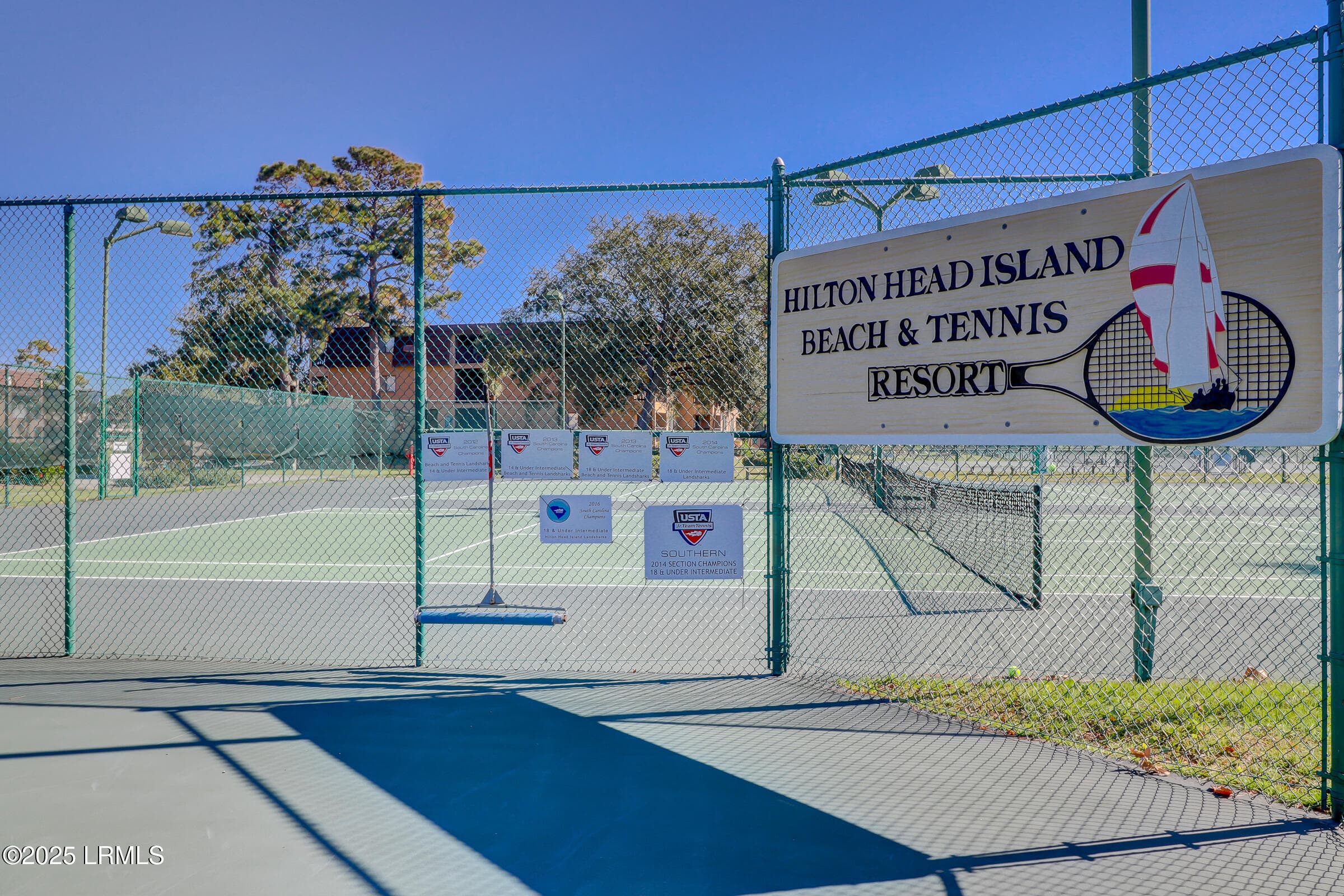 HHBT RESORT TENNIS - 40 Folly Field Road 246c, Hilton Head Island, SC 29928