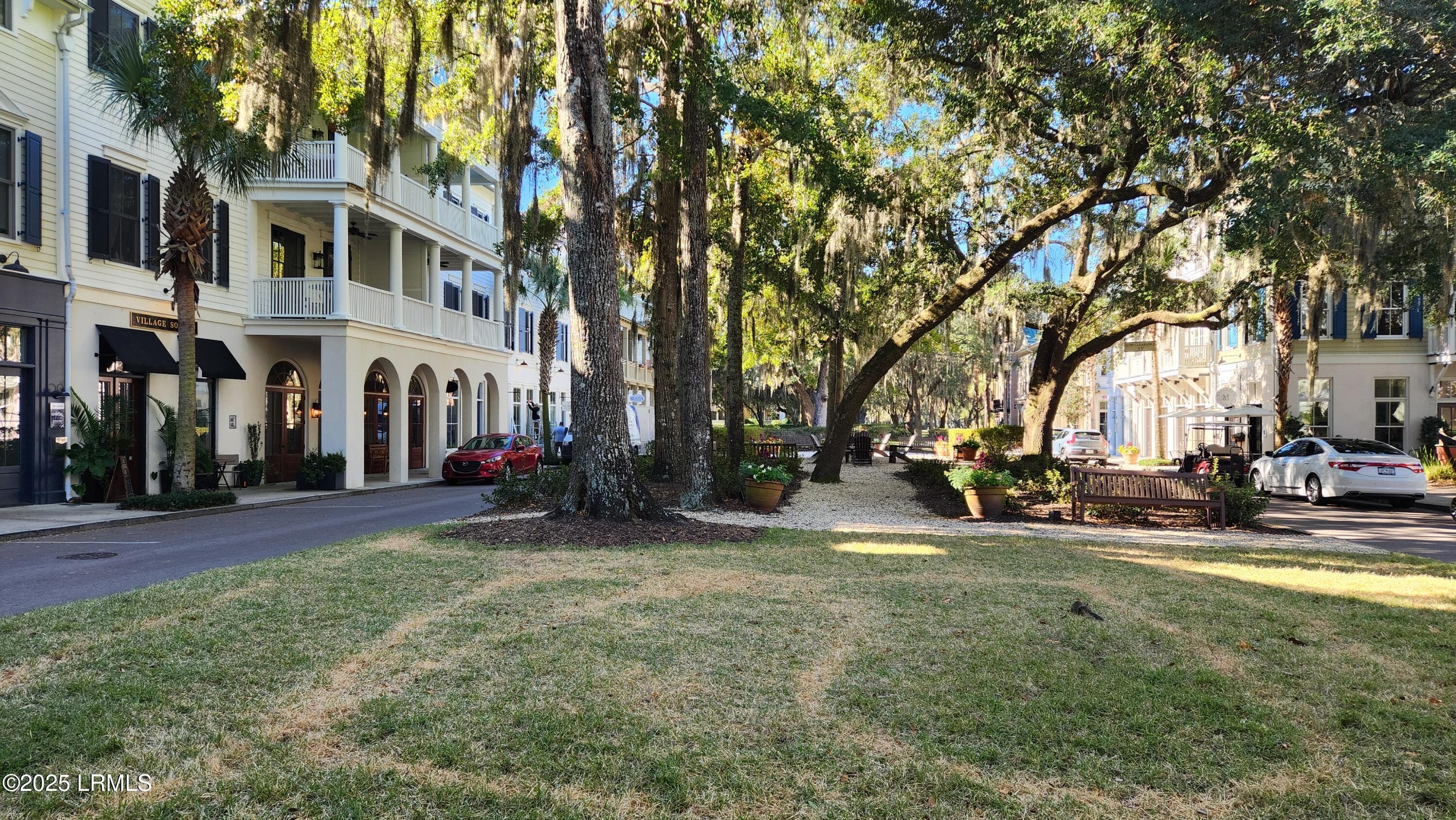 am30 - 51 Mum Grace, Beaufort, SC 29906
