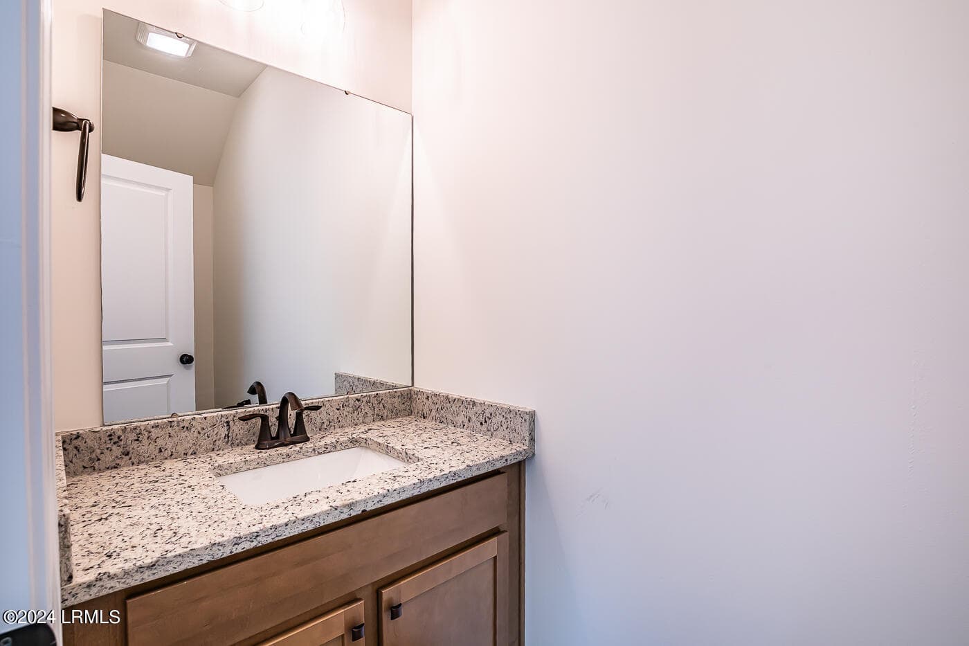 20 Powder room - 252 Weathersbee Street, Ridgeland, SC 29936