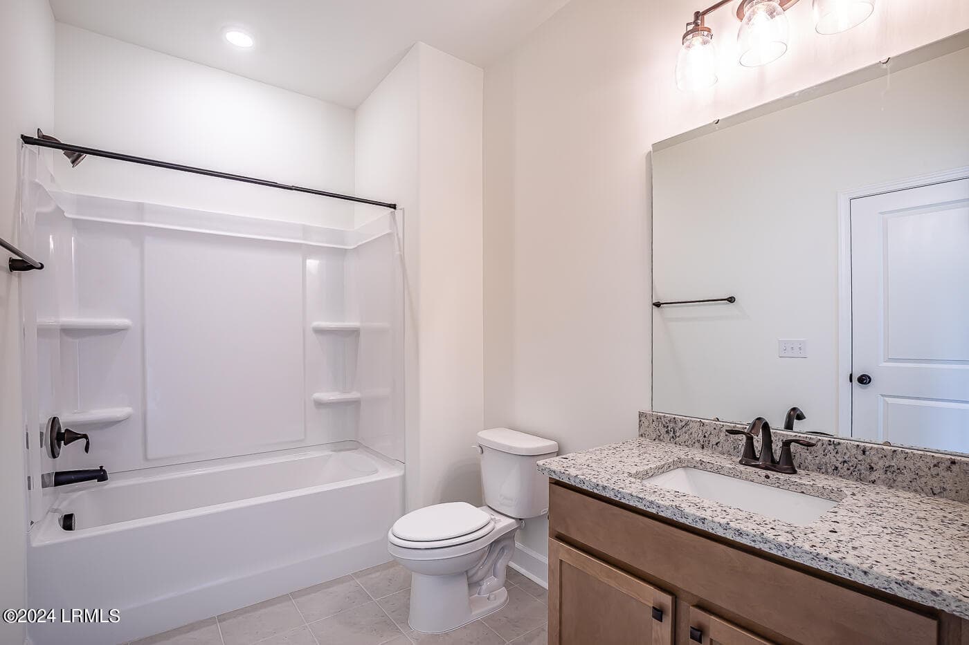 34 Bath - 252 Weathersbee Street, Ridgeland, SC 29936