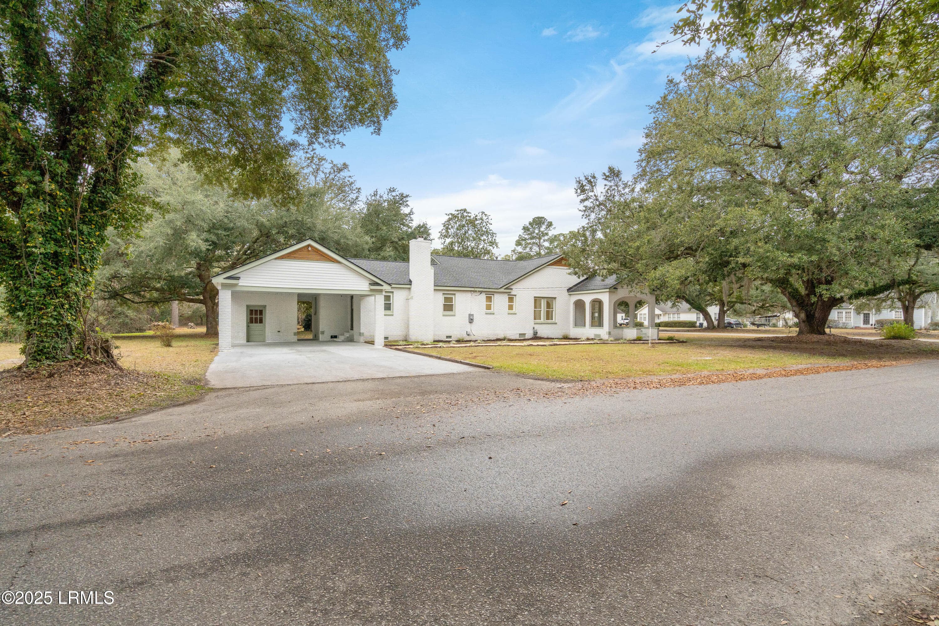 31 Church Street N, Yemassee, SC 29945