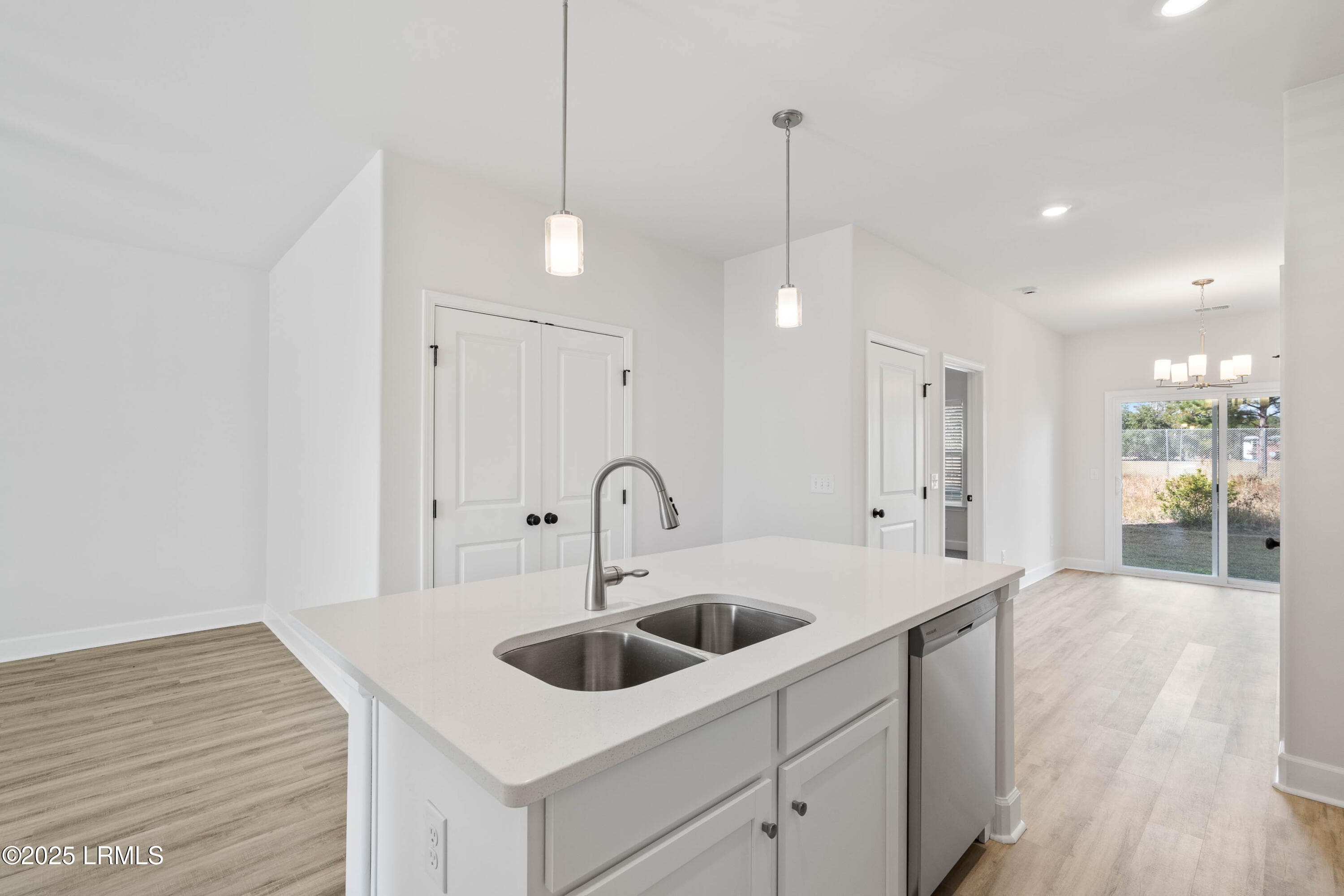 Foxchase 11-8 - 15 Silver Street 103, Ridgeland, SC 29936, Ridgeland