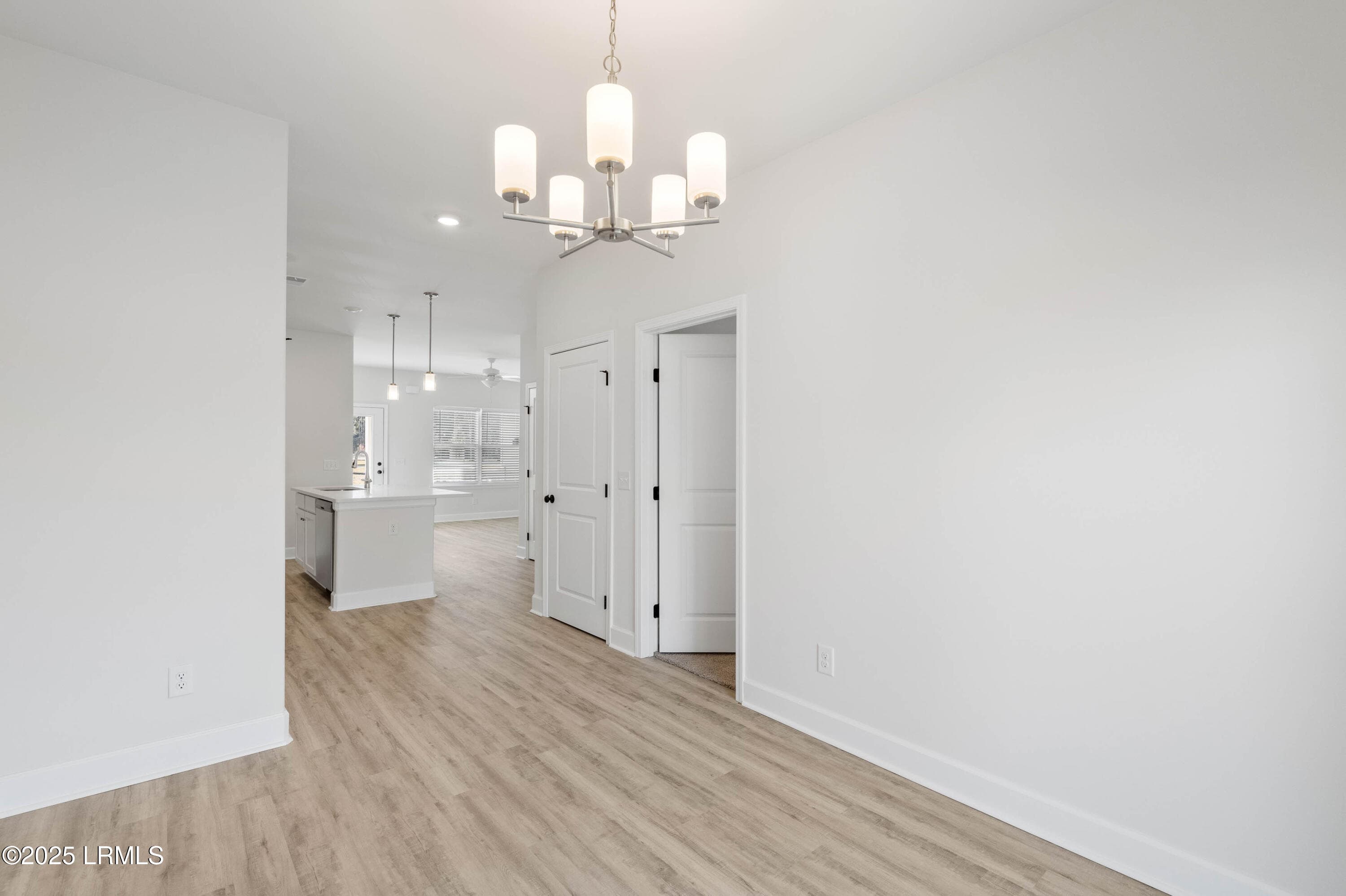 Foxchase 11-13 - 15 Silver Street 103, Ridgeland, SC 29936, Ridgeland
