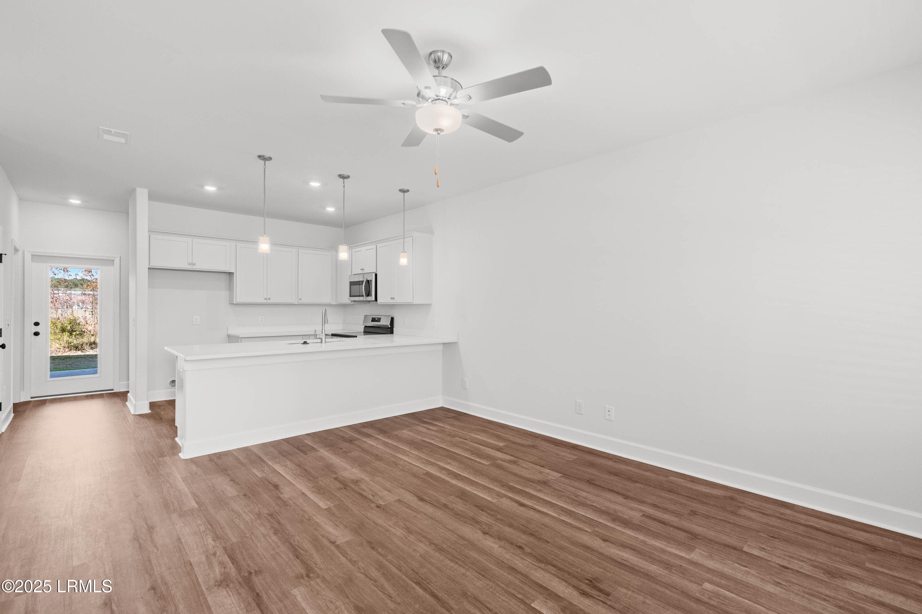 Foxchase 14-3 - 47 Silver Street 102, Ridgeland, SC 29936