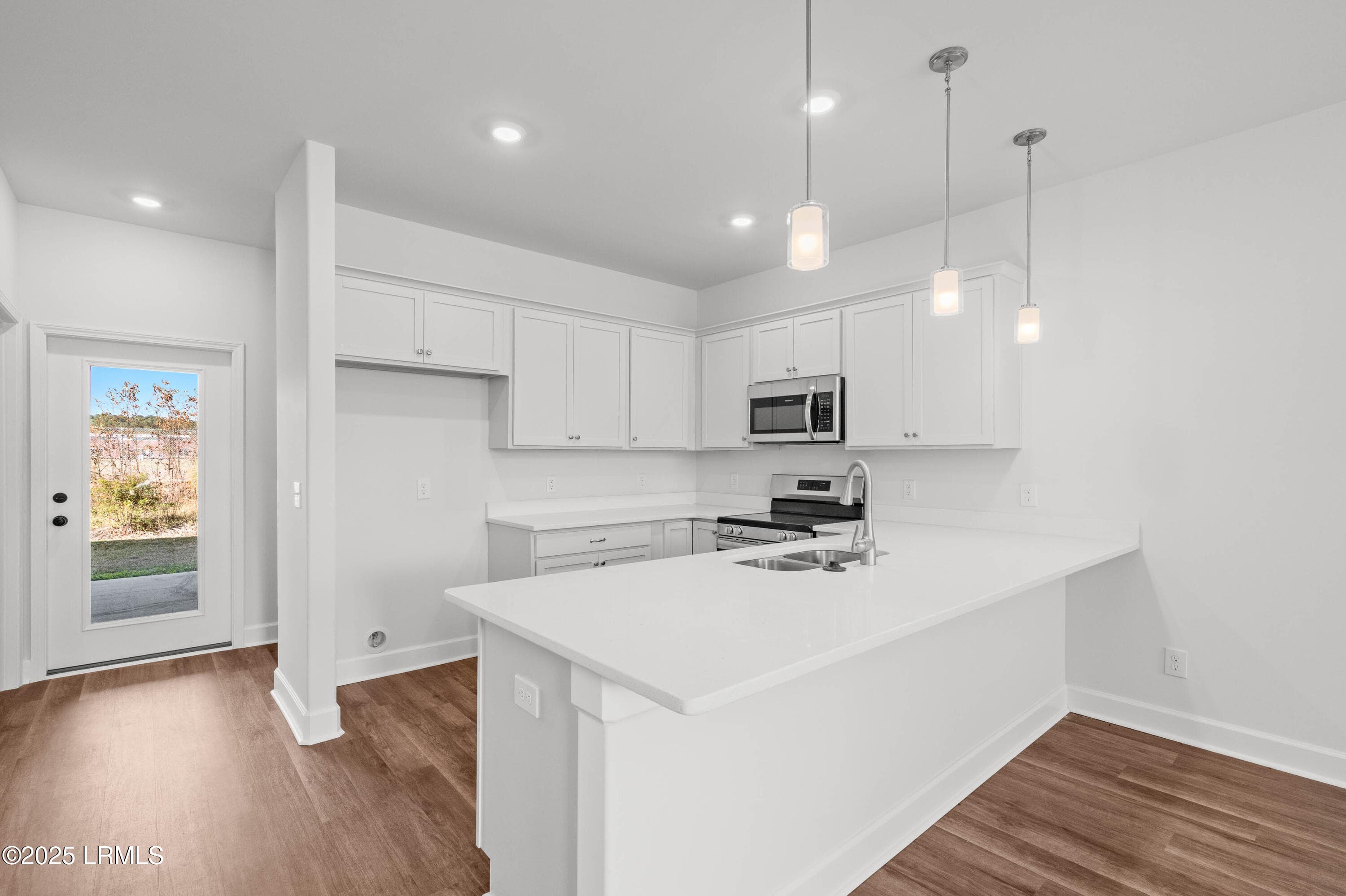 Foxchase 14-10 - 47 Silver Street 102, Ridgeland, SC 29936