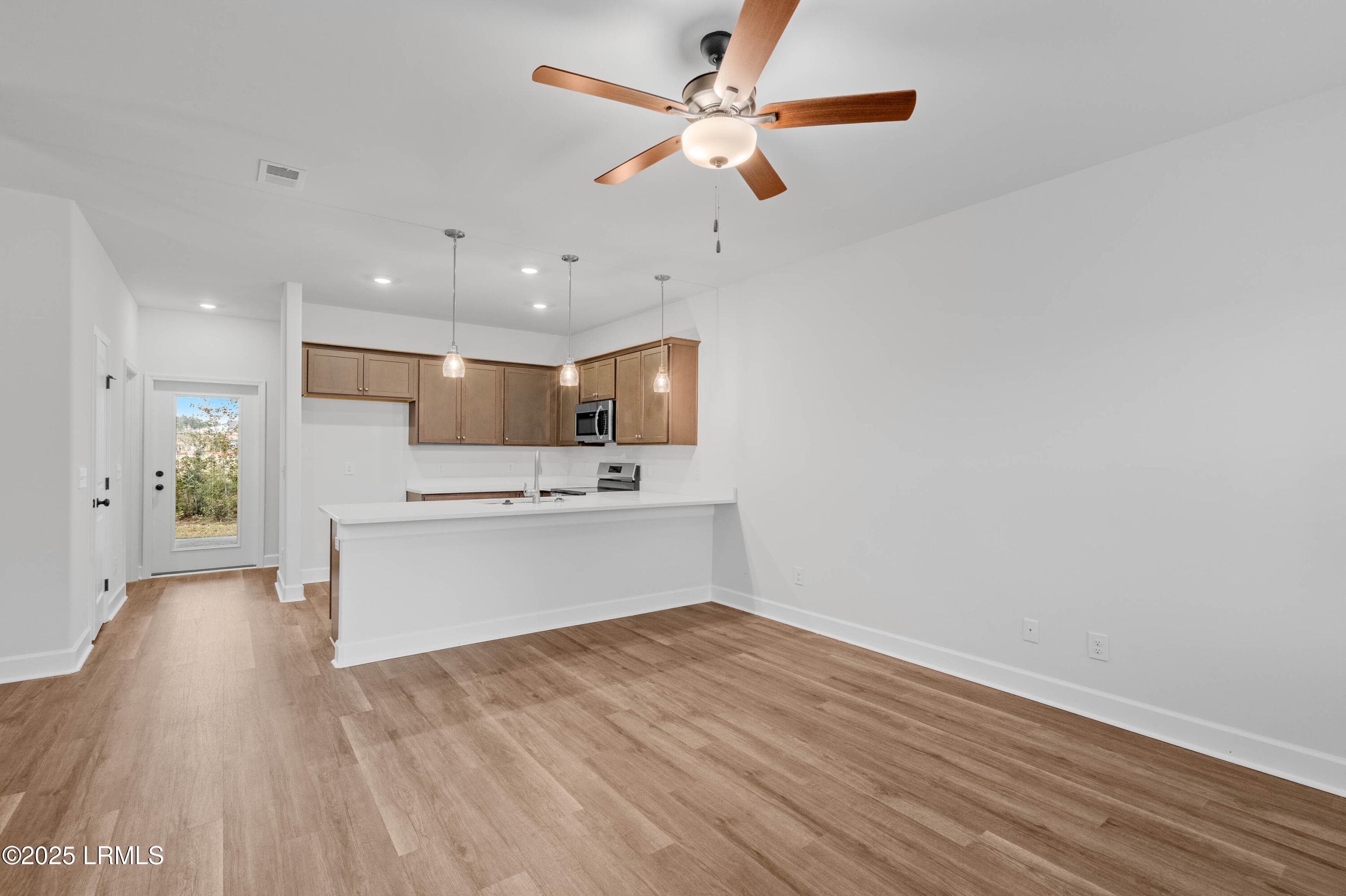 Foxchase 20-3 - 123 Silver Street 102, Ridgeland, SC 29936, Ridgeland
