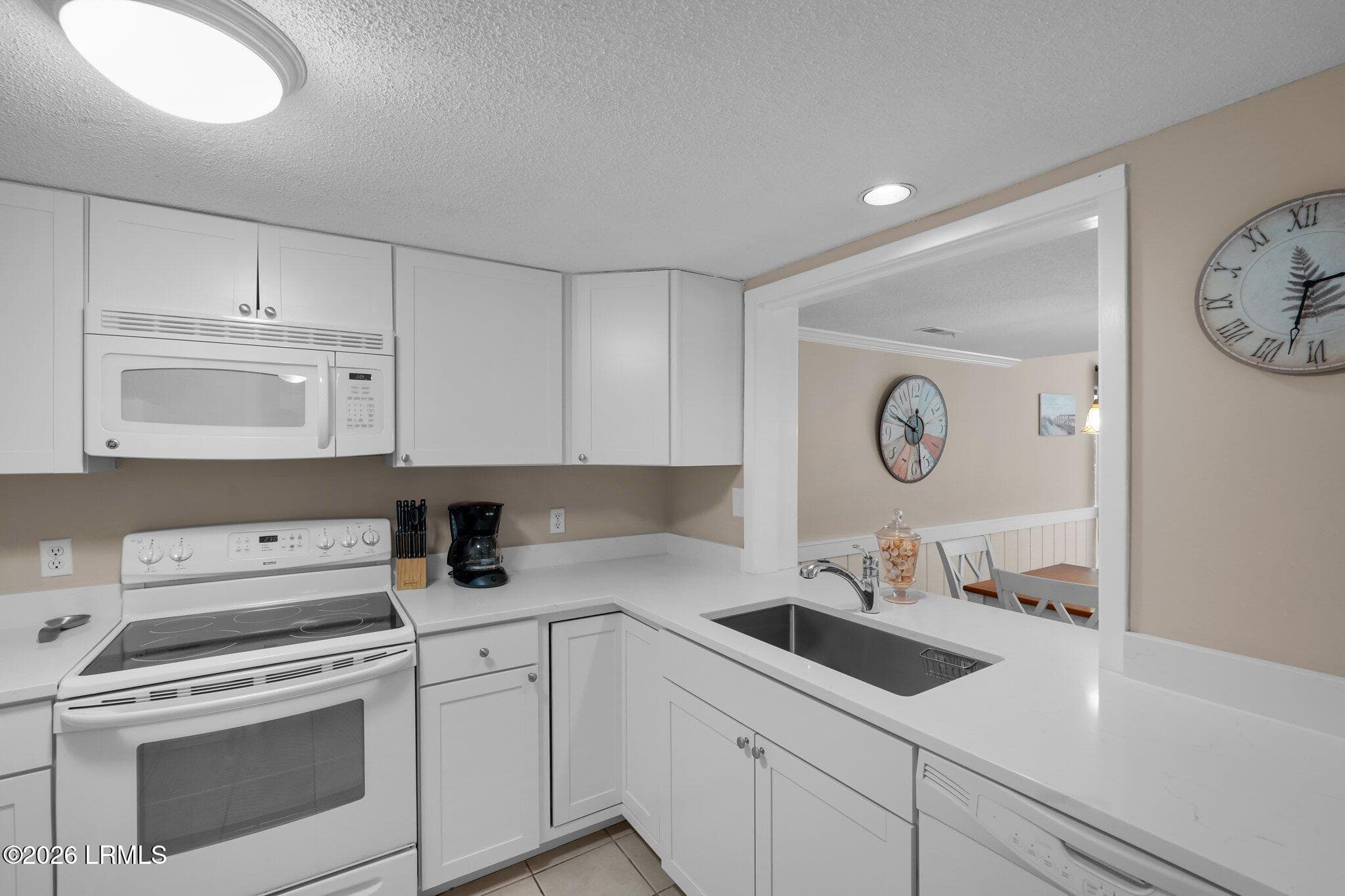 13-web-or-mls-DSC03659 - 10 Lighthouse Road 430, Hilton Head Island, SC 29928