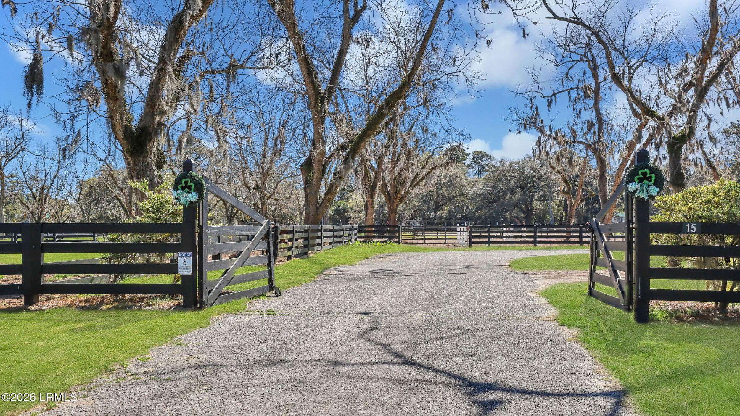 76_moss creek (25) - 27 Stable Gate Road, Hilton Head Island, SC 29926