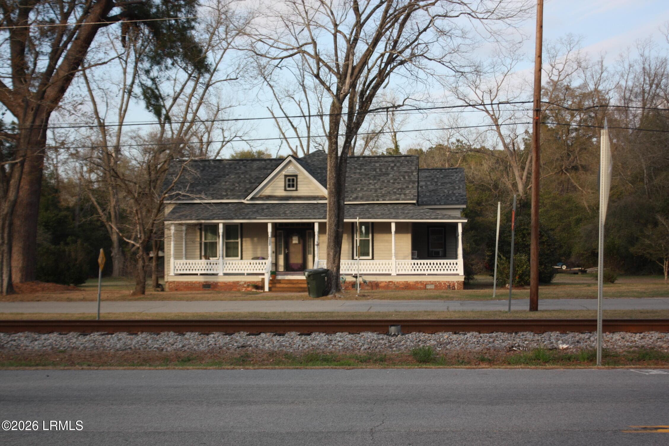 IMG_9036 - 626 N Railroad Avenue, Brunson, SC 29911