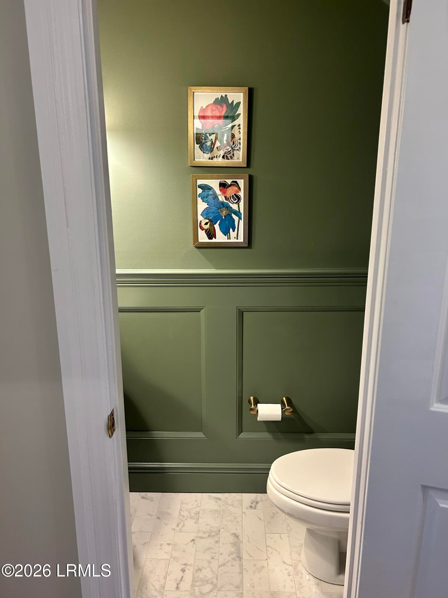 Downstairs Powder Room - 895 Ribaut Road 9, Beaufort, SC 29902