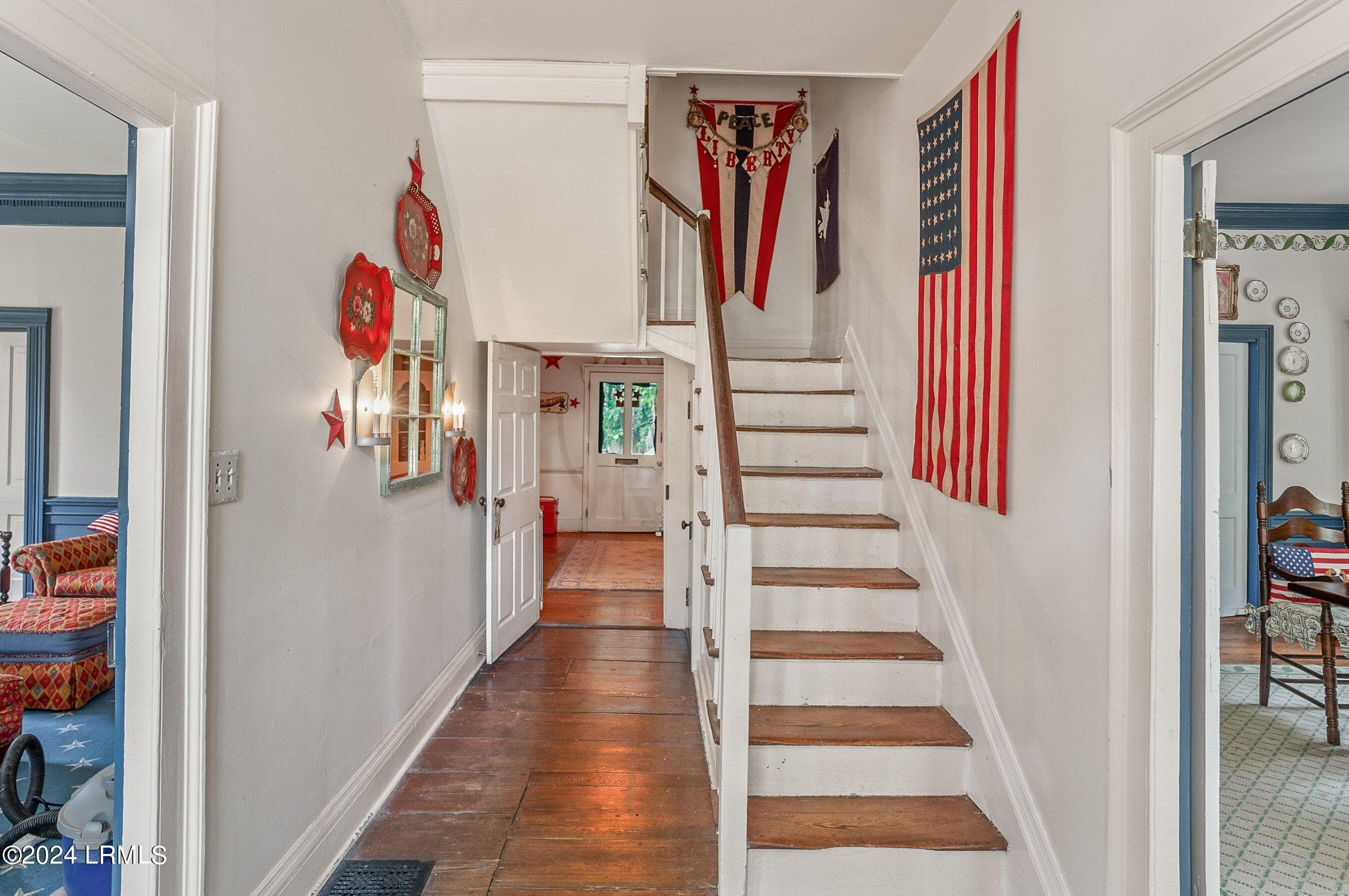 Interior Stairs - 414 New Street, Beaufort, SC 29902