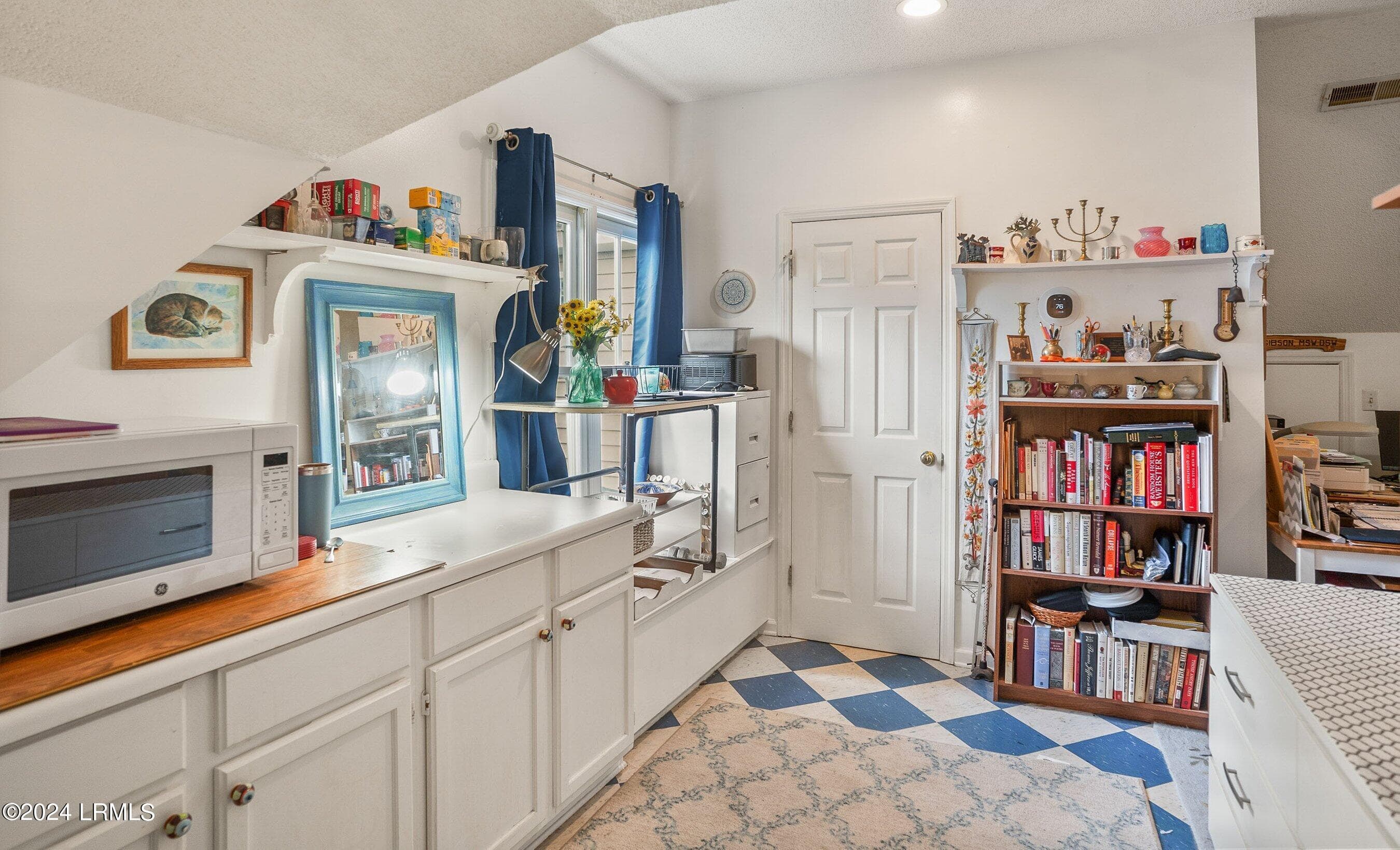 ADU Kitchen - 414 New Street, Beaufort, SC 29902