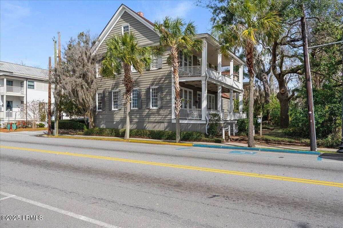 07-Front Exterior - 409 Carteret Street, Beaufort, SC 29902