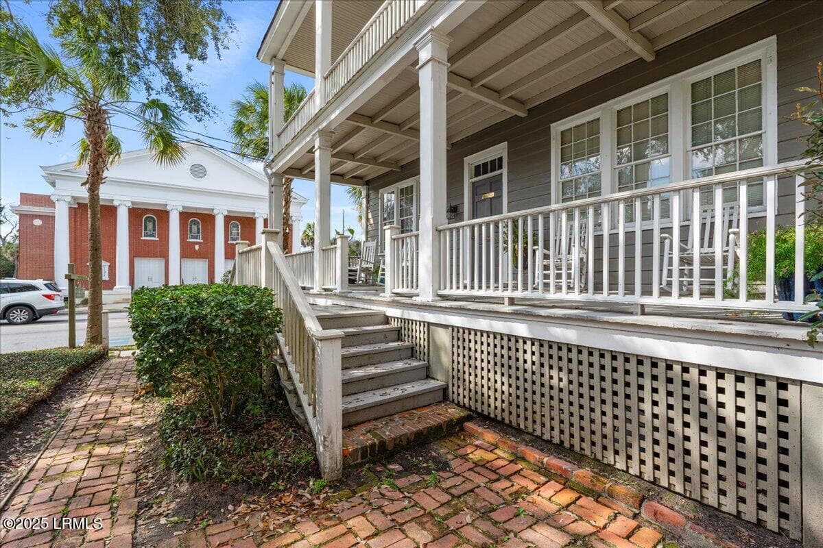 09-Front Porch - 409 Carteret Street, Beaufort, SC 29902