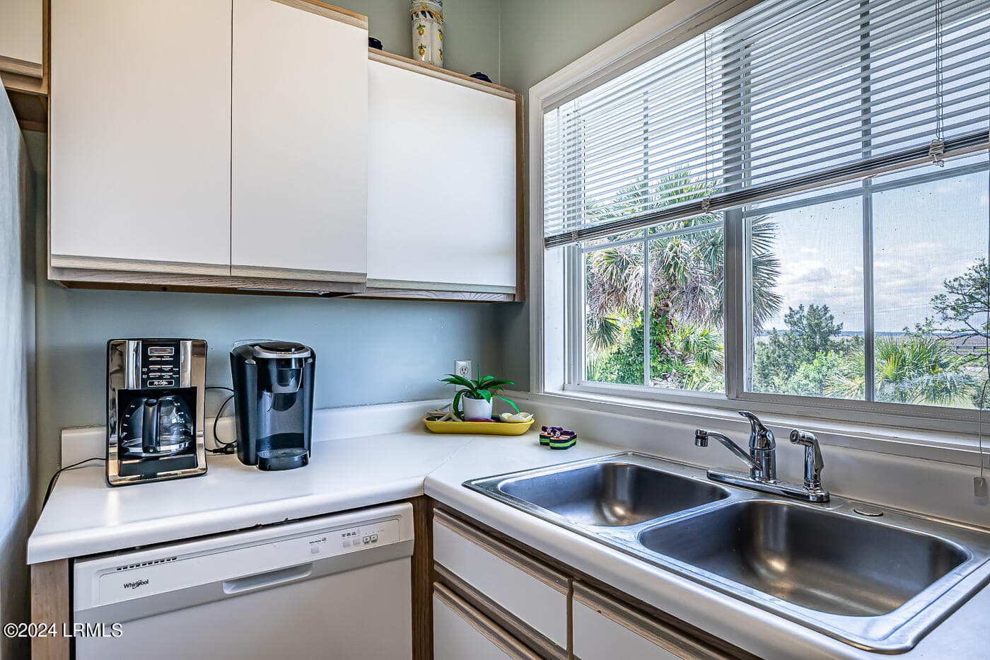 11 Kitchen - 86 Harbour Key Drive, St. Helena Island, SC 29920
