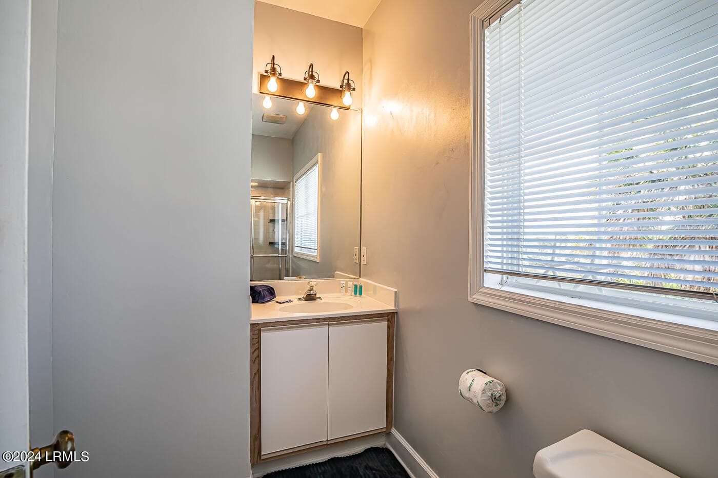 18 Primary bath - 86 Harbour Key Drive, St. Helena Island, SC 29920