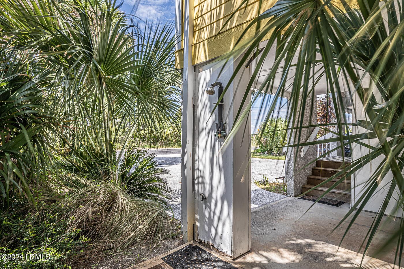 30 Outdoor shower - 86 Harbour Key Drive, St. Helena Island, SC 29920