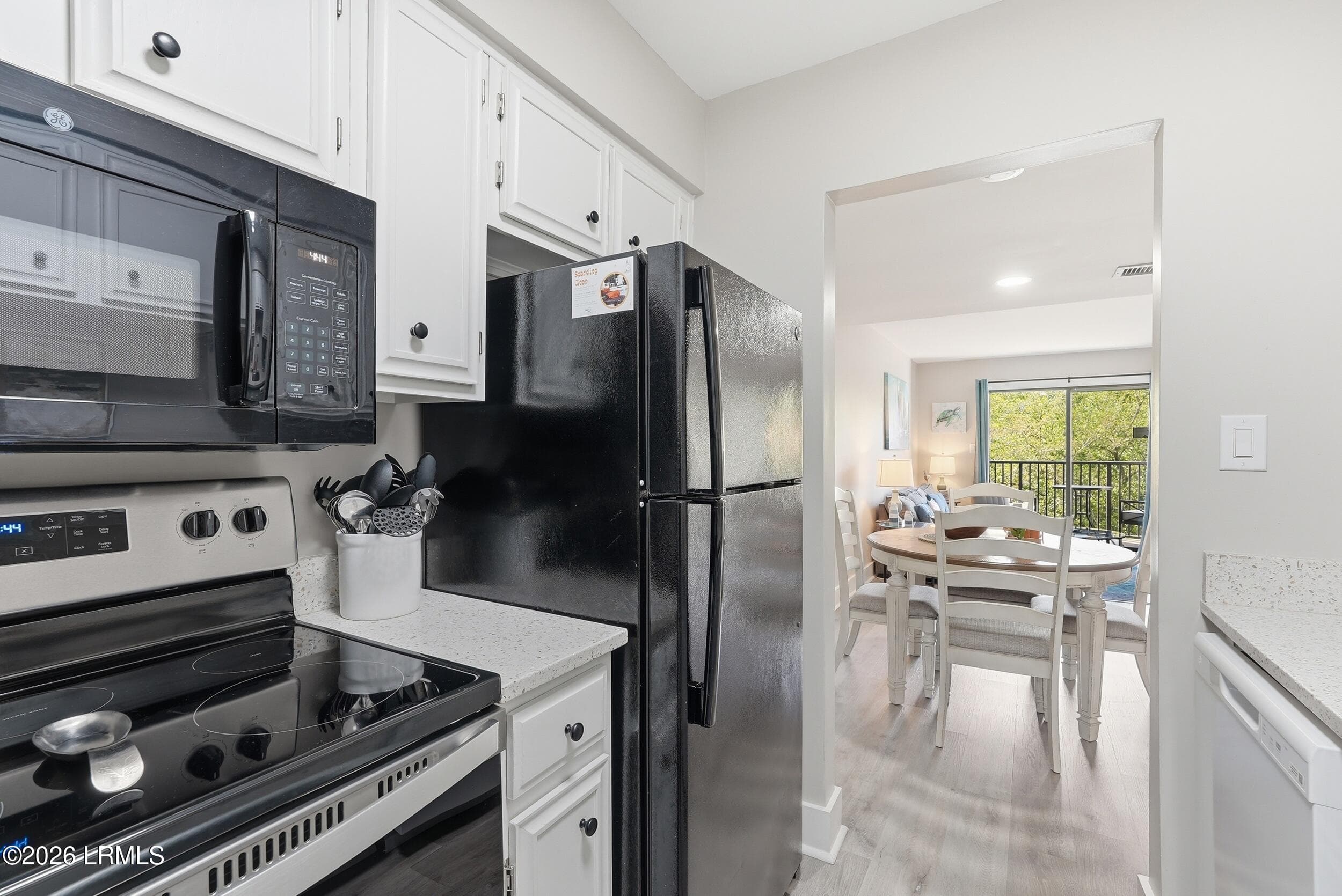 6_jnt00904 - 34 S Forest Beach Drive C14, Hilton Head Island, SC 29928