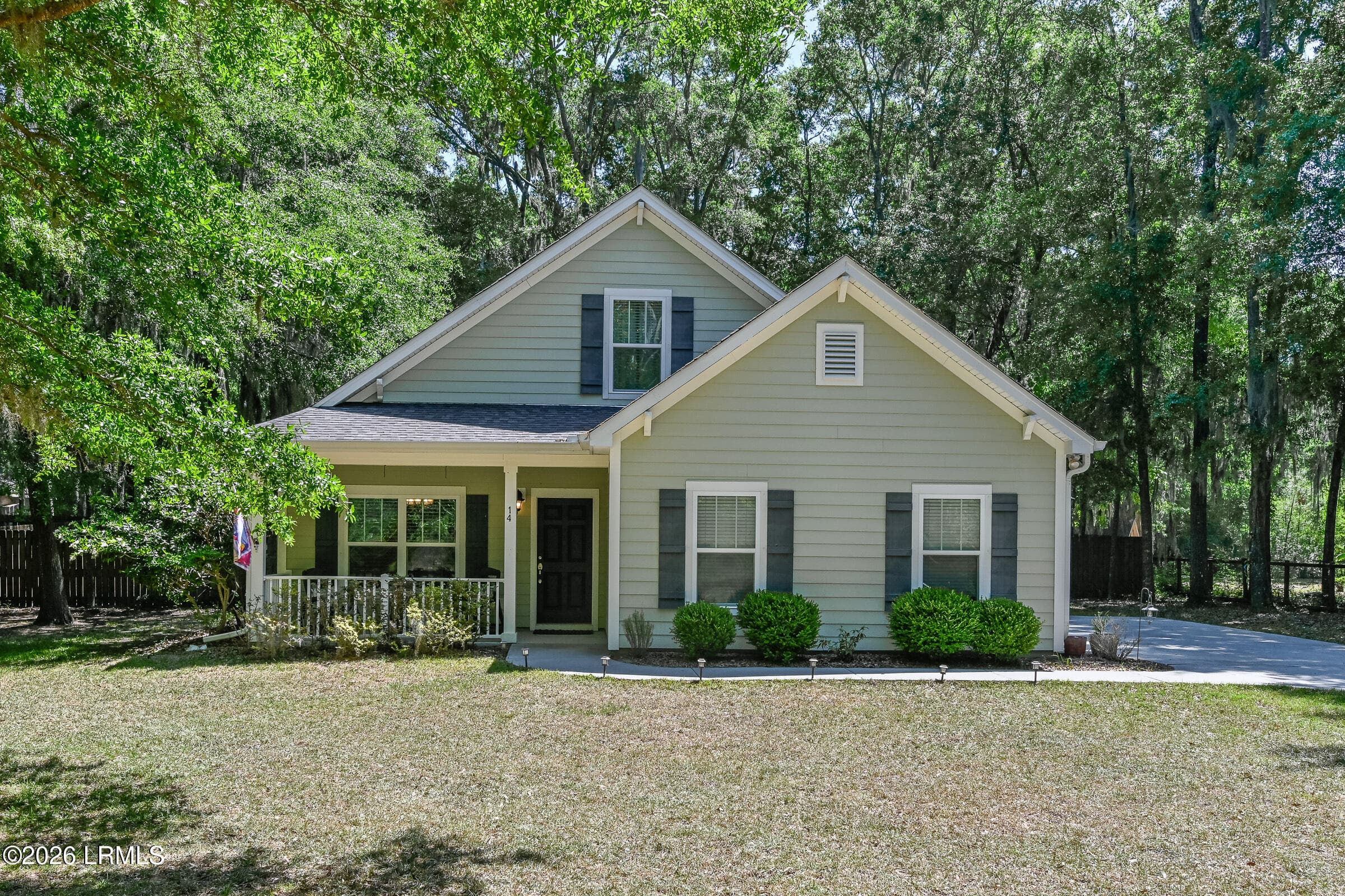 14 Chinaback Drive, Beaufort, SC 29907