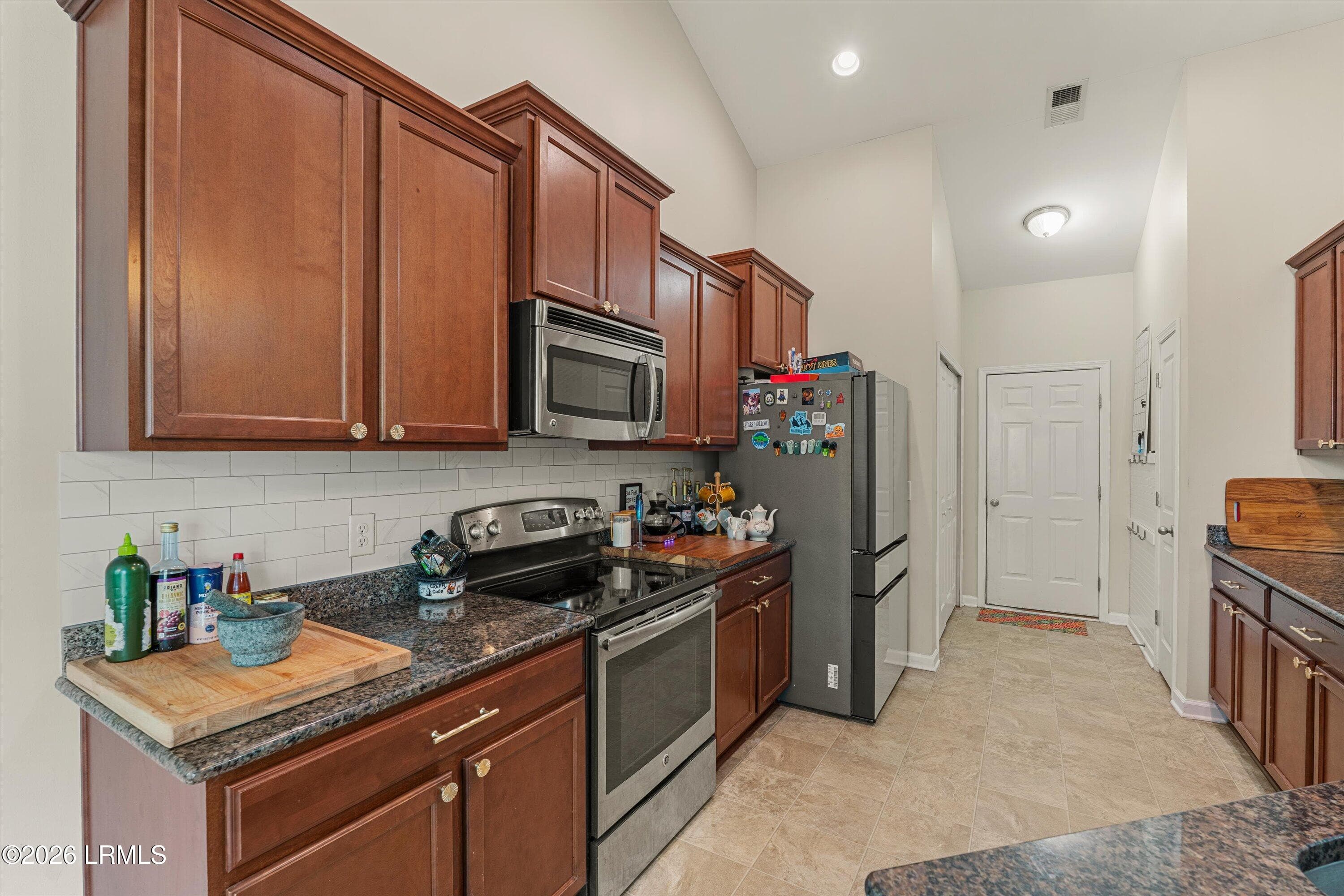 11-17 Congaree Way - 17 Congaree Way, Beaufort, SC 29902