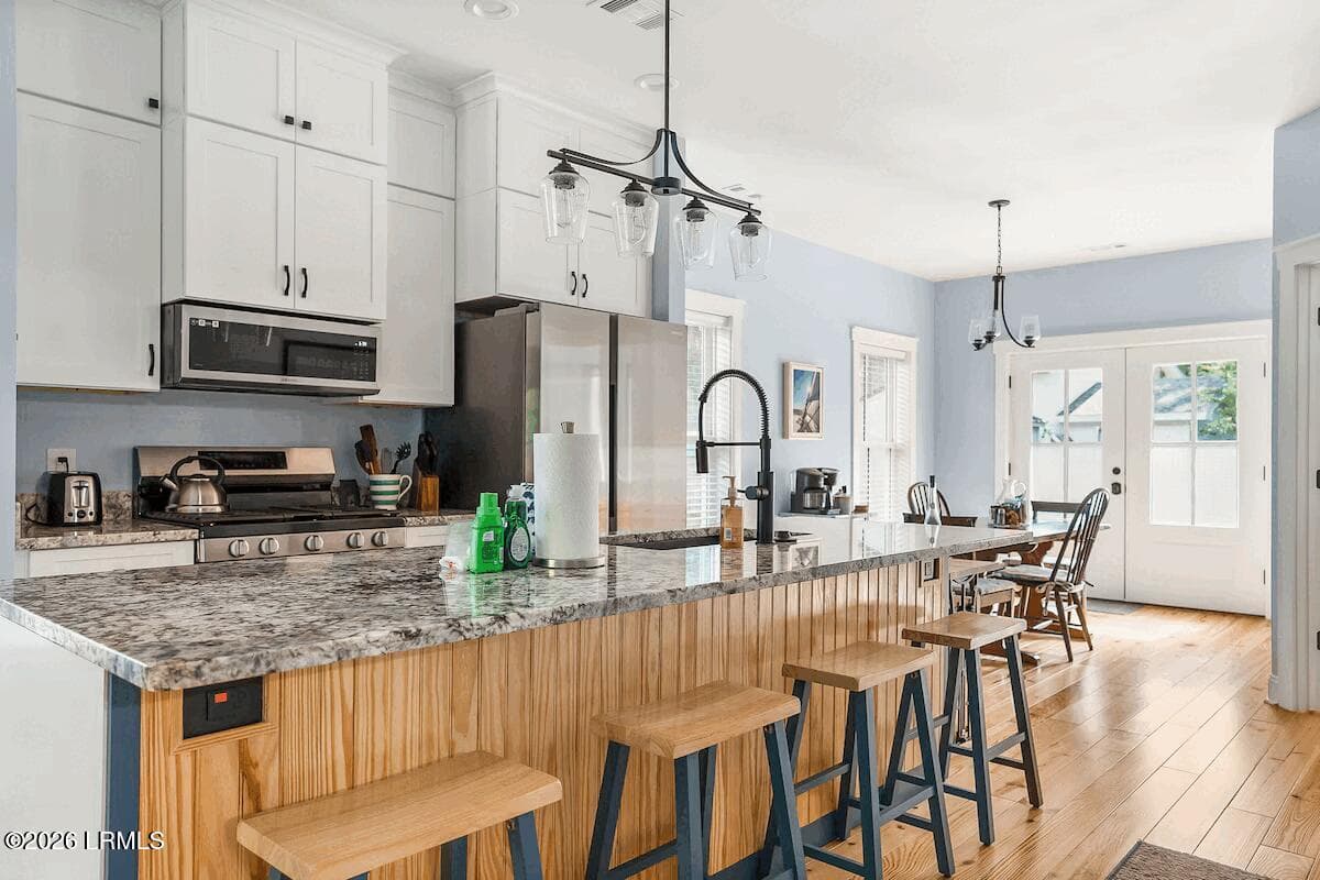811 Bladen Kitchen - 811 Bladen Street, Beaufort, SC 29902