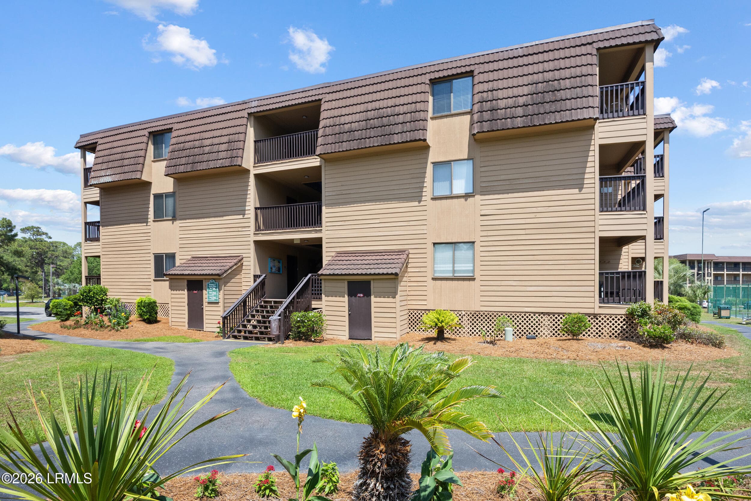 40 Folly Field Road E24, Hilton Head Island, SC 29928