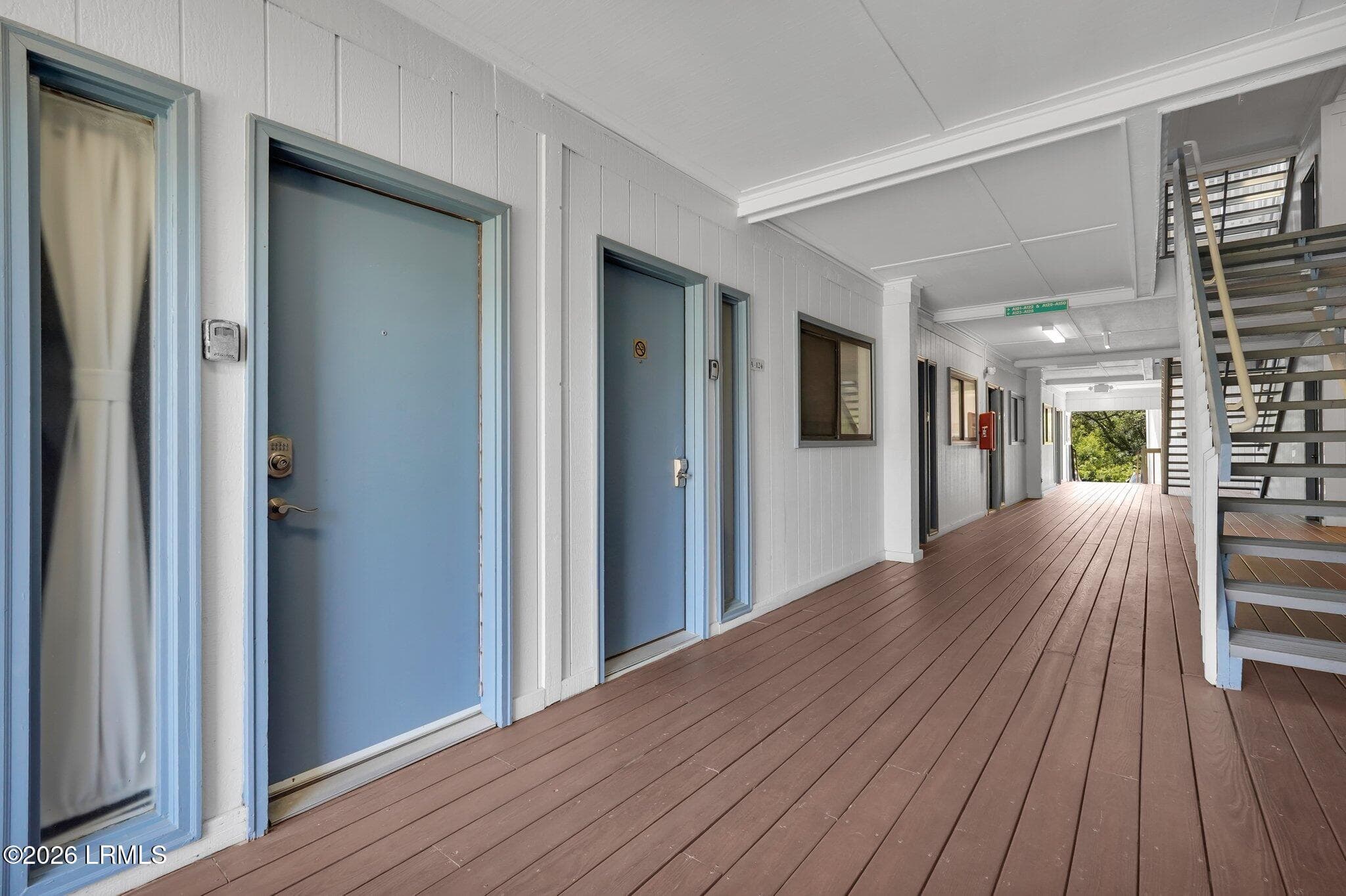 3-web-or-mls-DSC05094 - 40 Folly Field Road 124a, Hilton Head Island, SC 29928