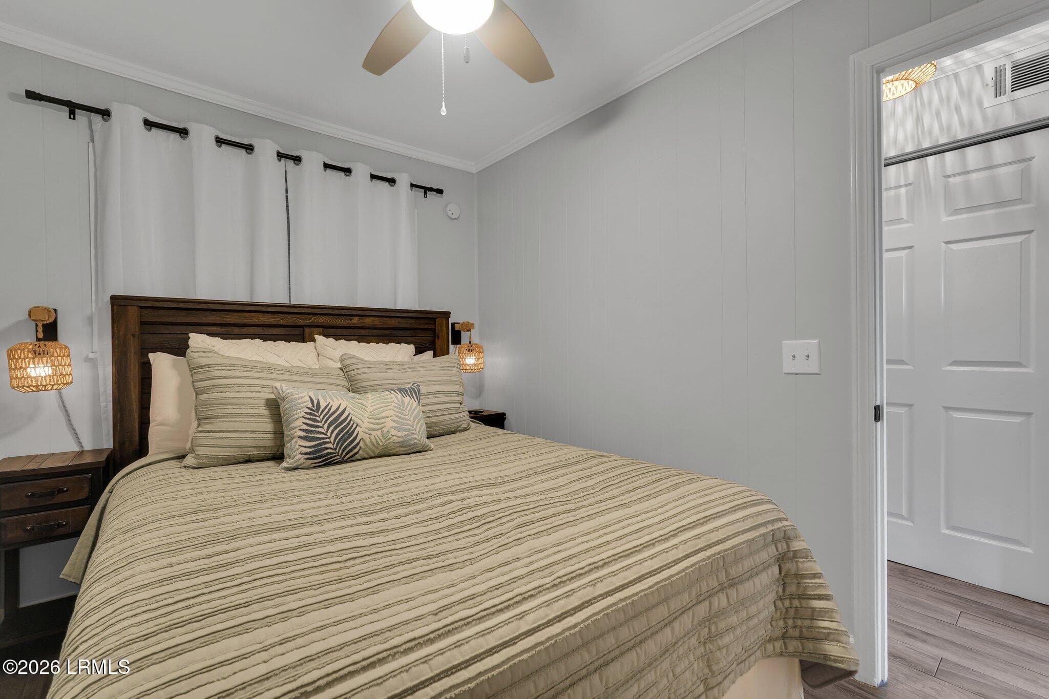 9-web-or-mls-DSC05124 - 40 Folly Field Road 124a, Hilton Head Island, SC 29928