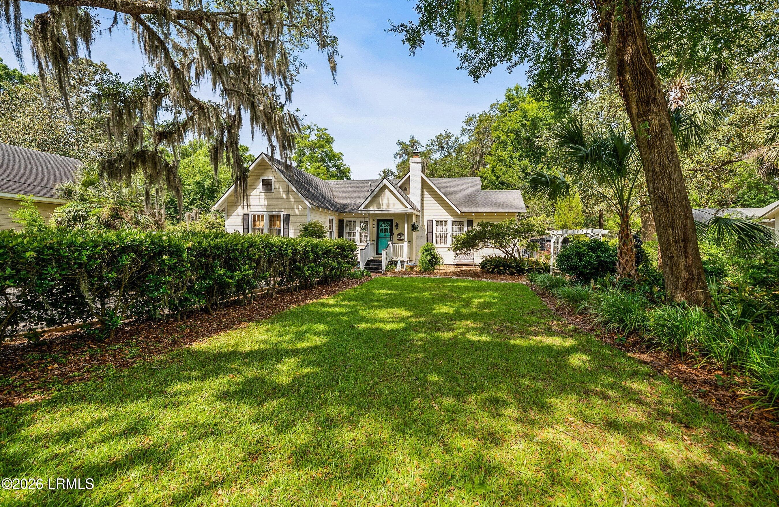 DSC02841-223-1.jpg-SMALL - 510 Ribaut Road, Beaufort, SC 29902