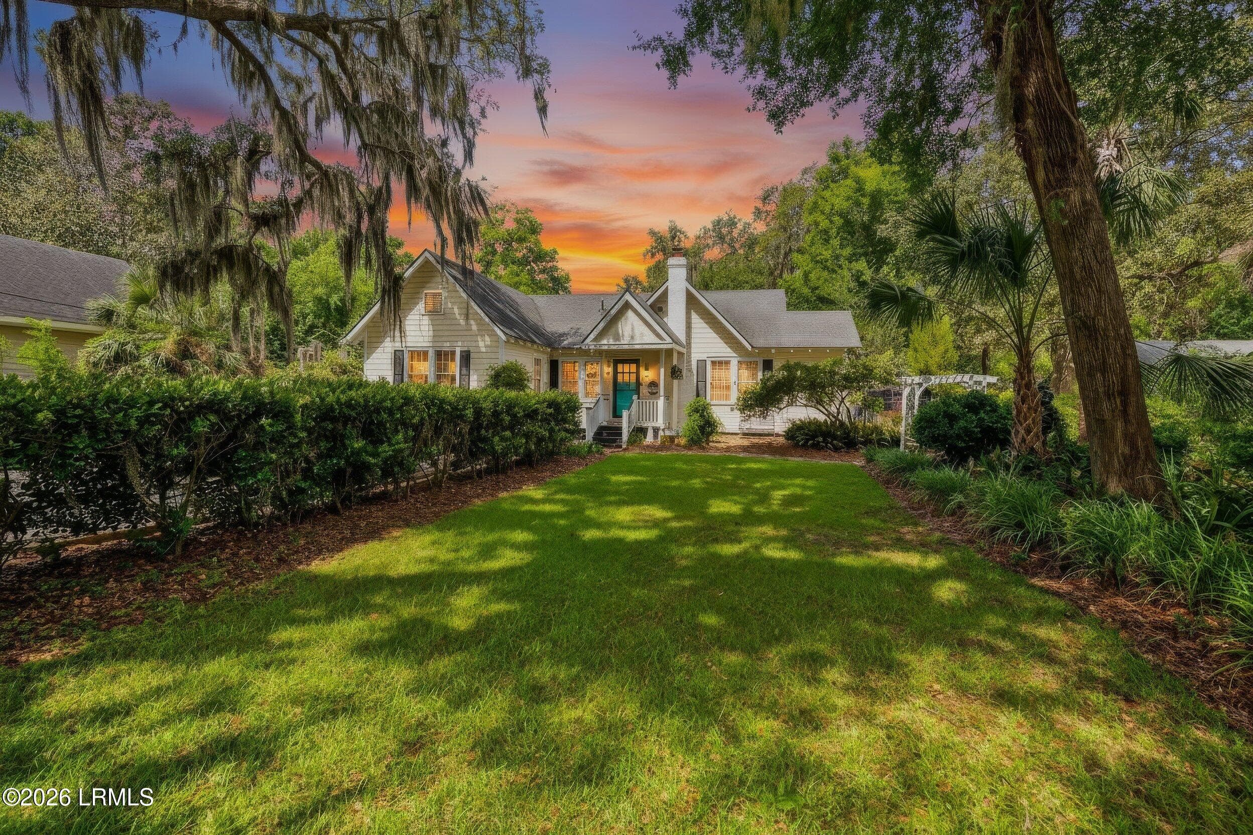 510 Ribaut Road, Beaufort, SC 29902