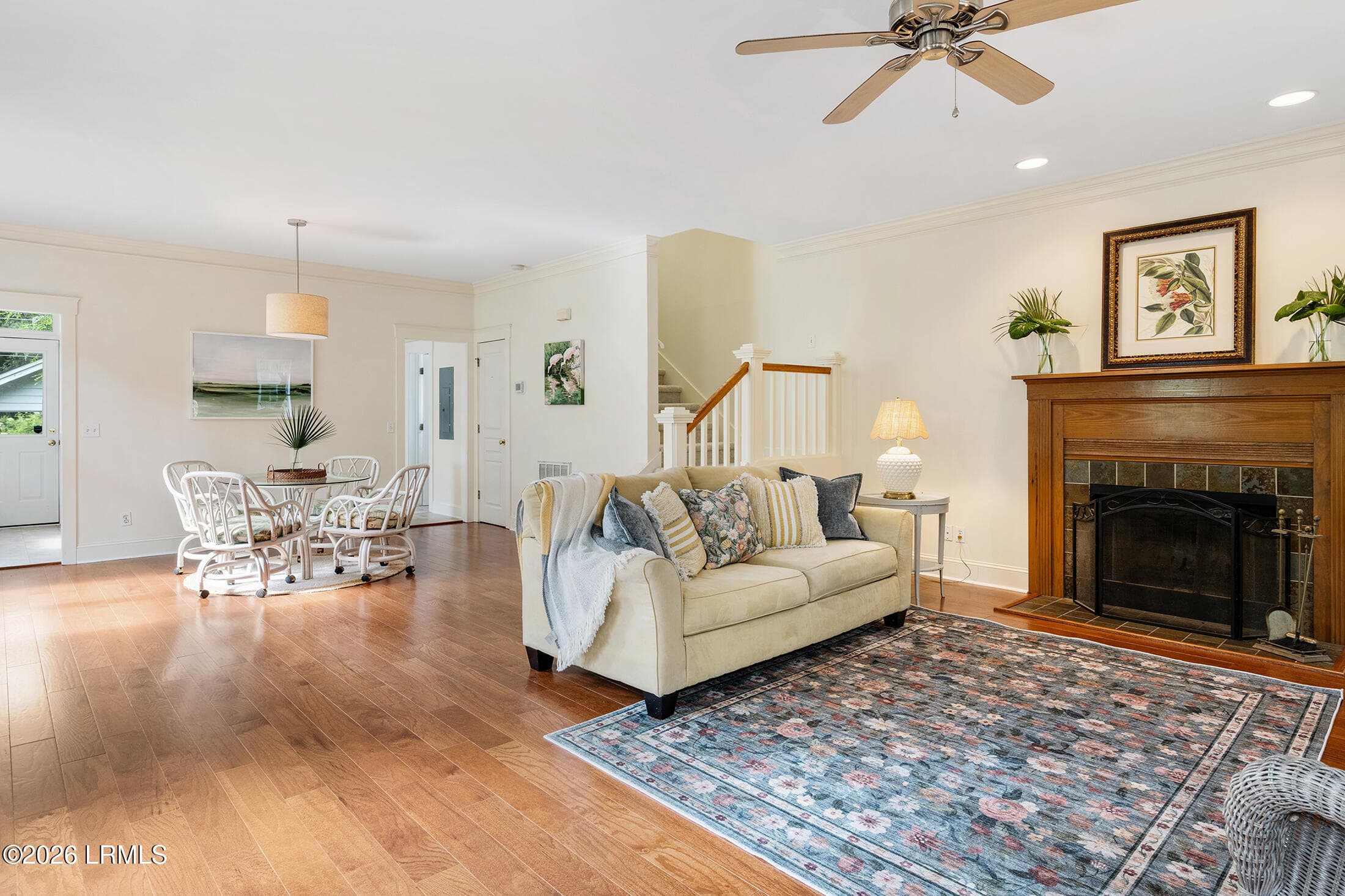 living2 - 2668 Broad Street, Beaufort, SC 29902