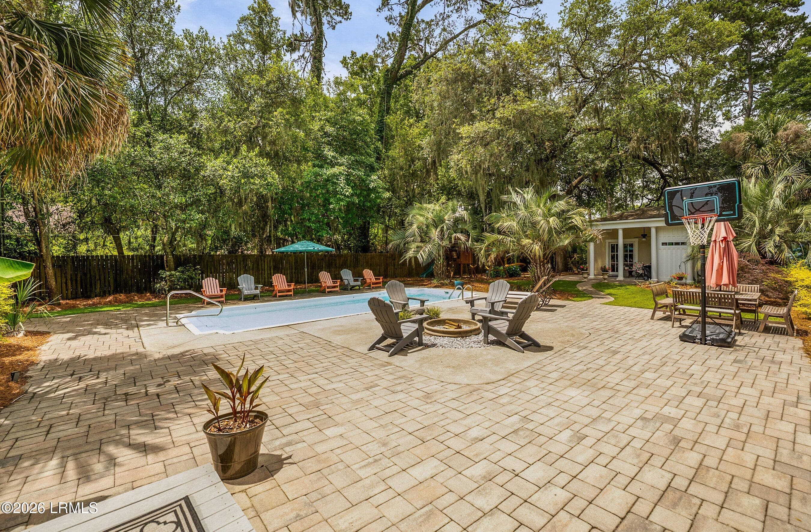 DSC02151-90-1.jpg-SMALL - 864 Ribaut Road, Beaufort, SC 29902