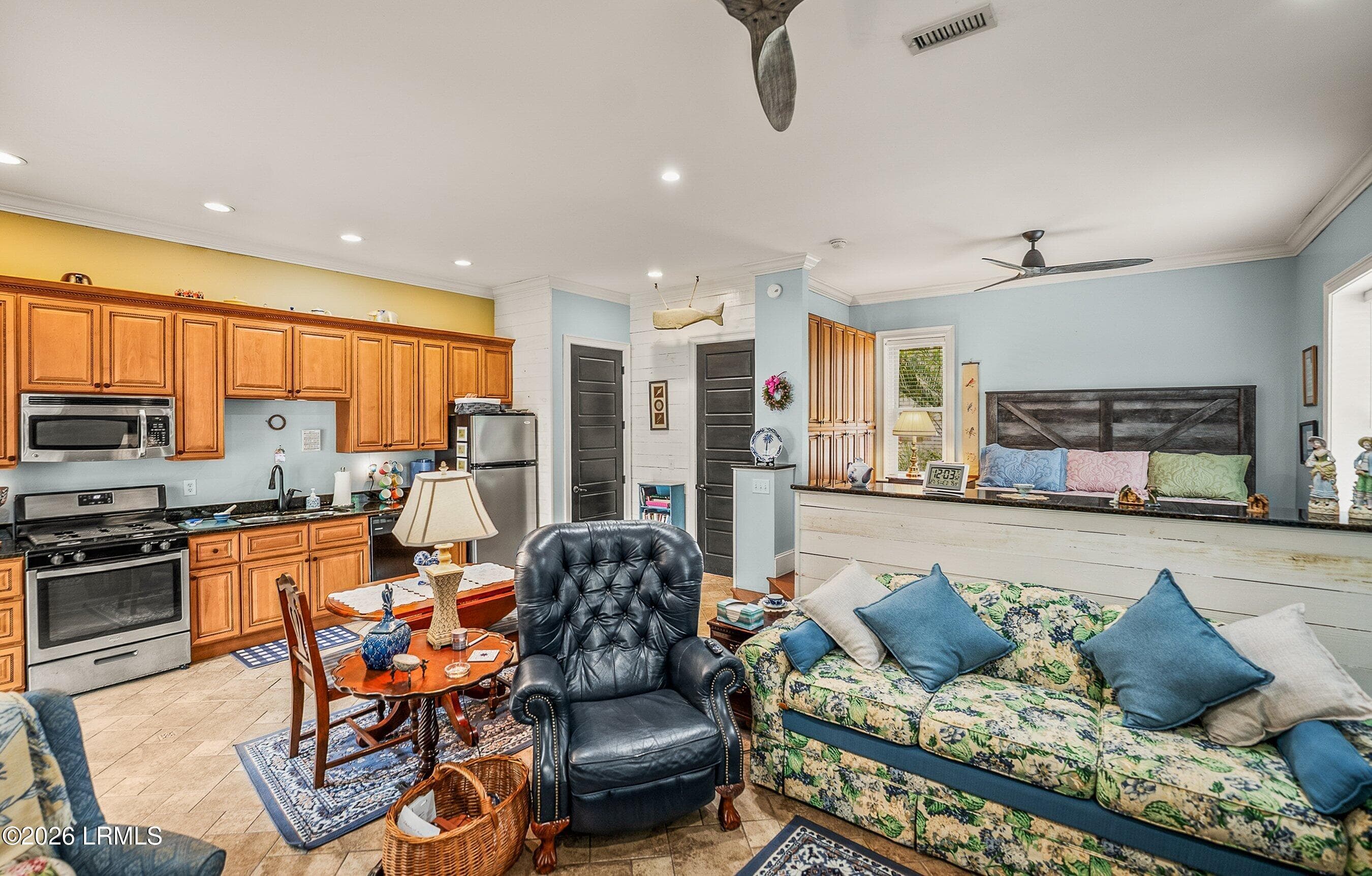 DSC02441-375-1.jpg-SMALL - 864 Ribaut Road, Beaufort, SC 29902